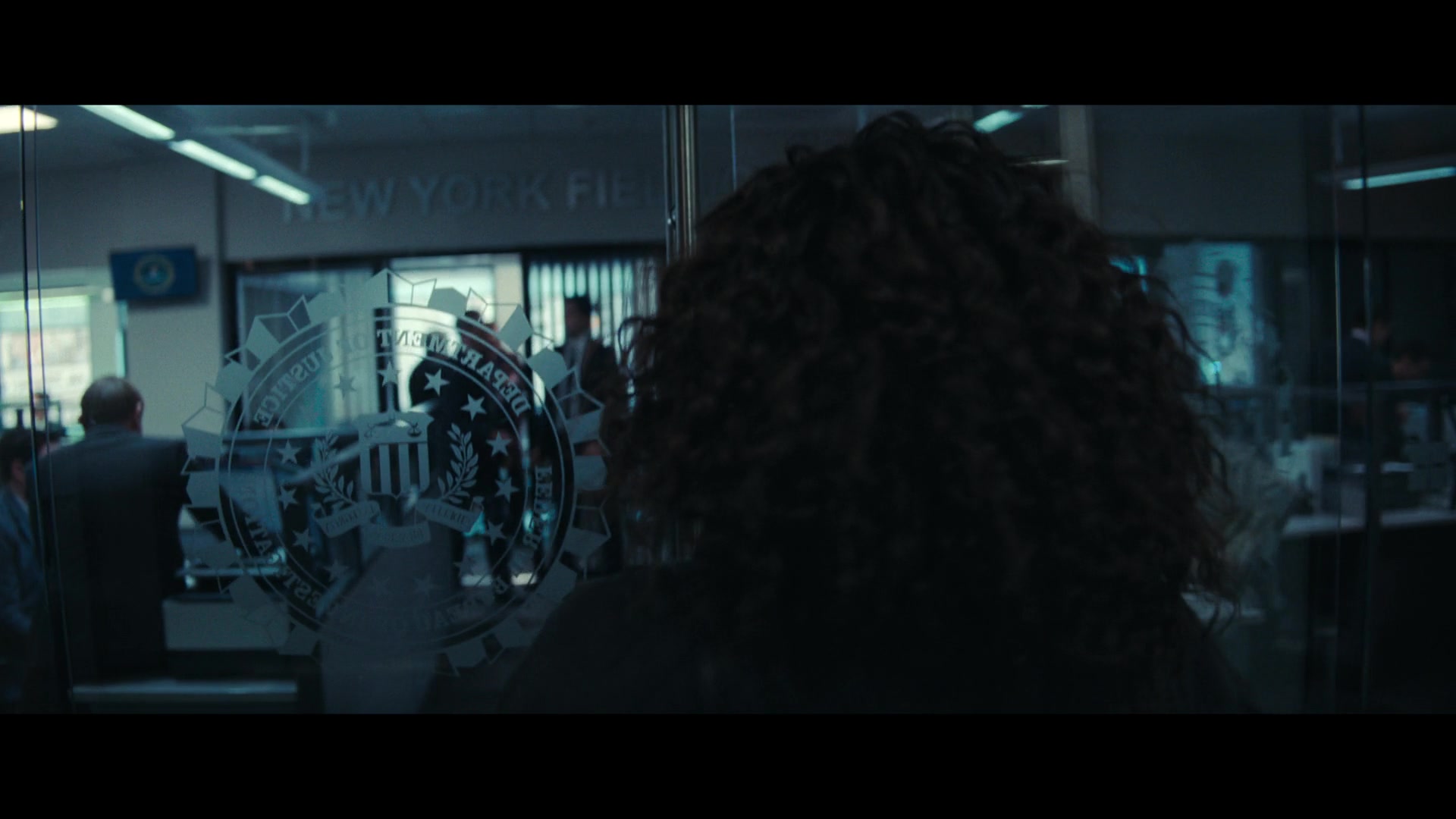 Furious_S01E05_Pick_a_Sticker_1080p_ERW_006643.jpg