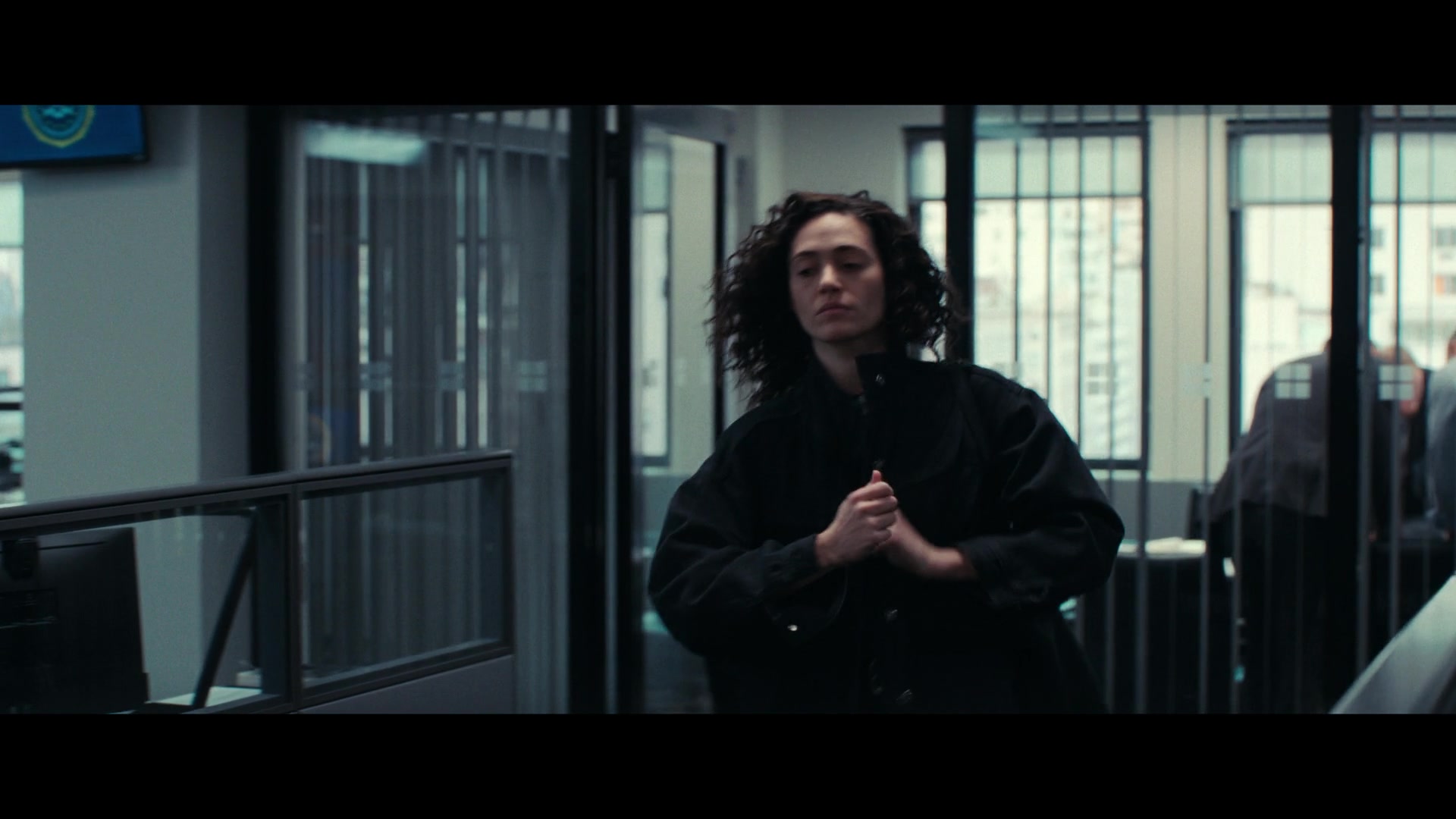 Furious_S01E05_Pick_a_Sticker_1080p_ERW_007013.jpg