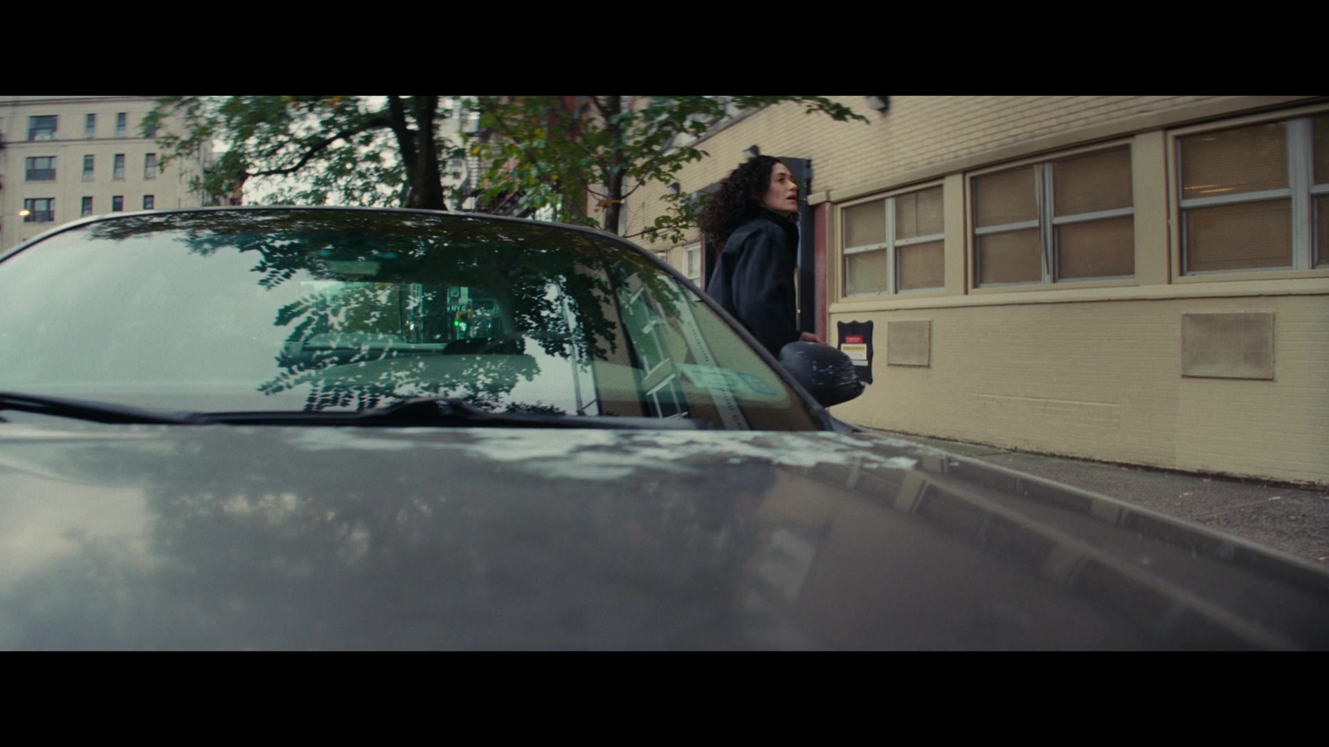 Furious_S01E05_Pick_a_Sticker_1080p_ERW_007313.jpg