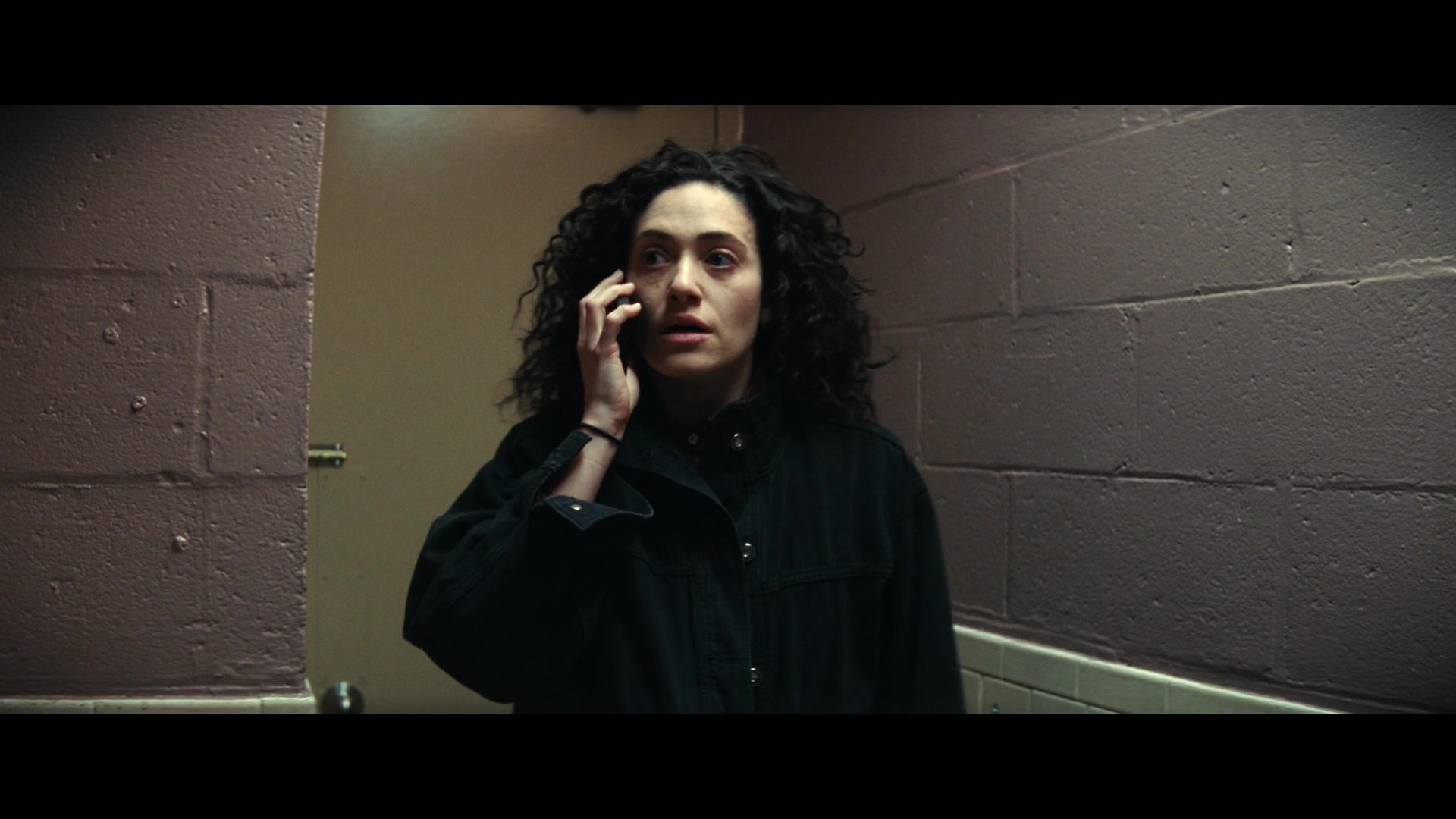 Furious_S01E06_They_Make_a_Noise_Like_Feathers_1080p_ERW_001089.jpg