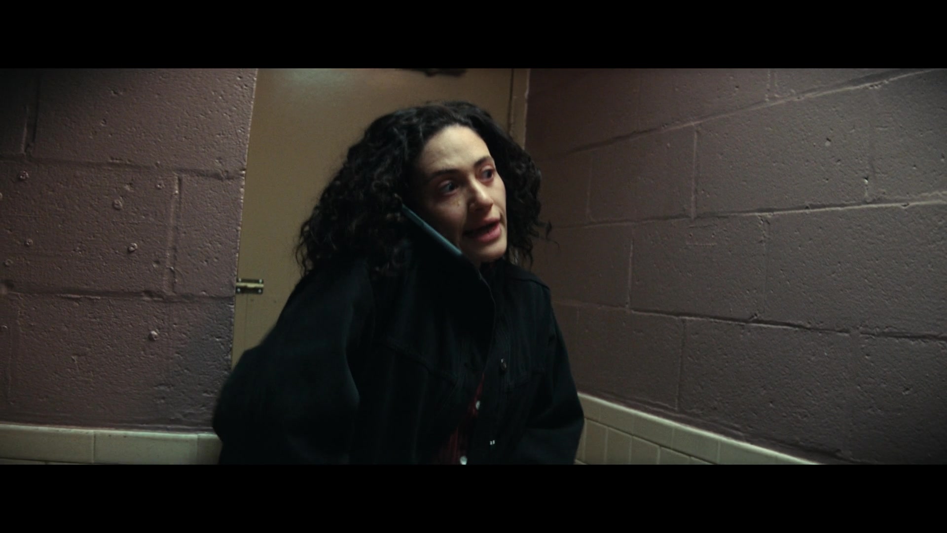 Furious_S01E06_They_Make_a_Noise_Like_Feathers_1080p_ERW_001101.jpg