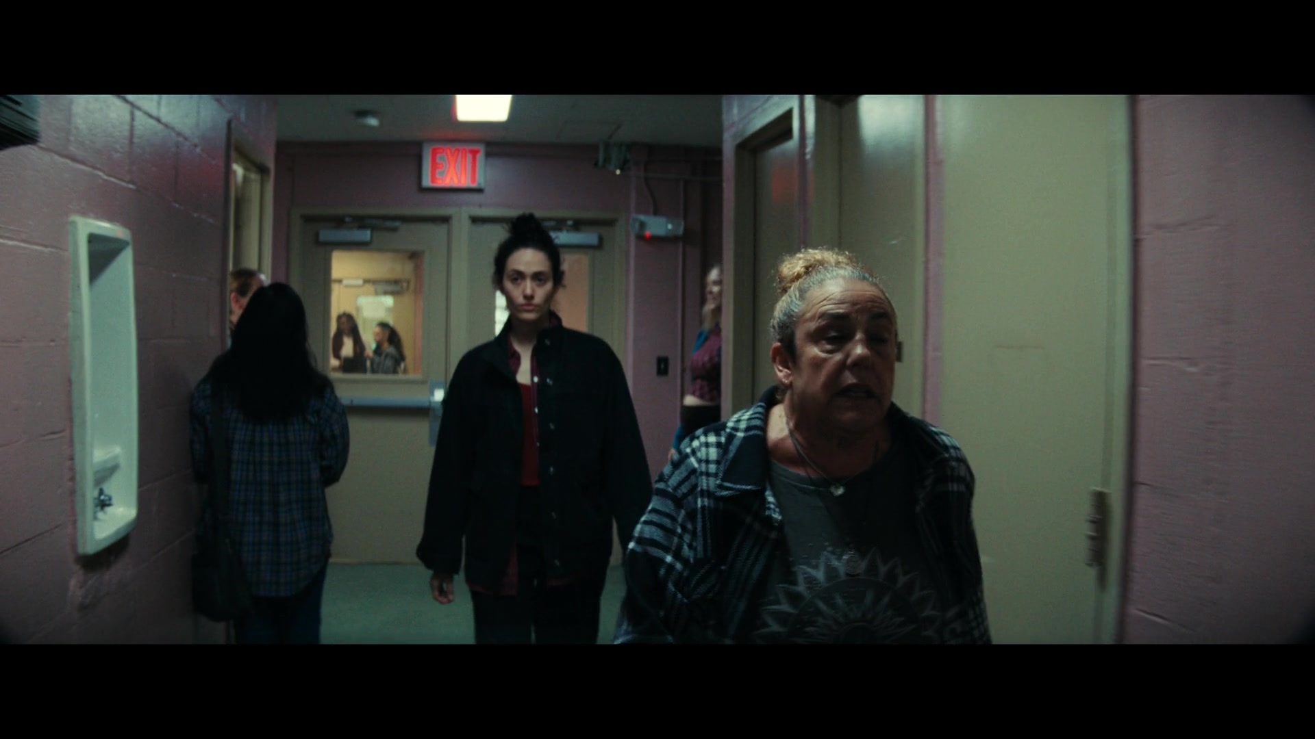 Furious_S01E06_They_Make_a_Noise_Like_Feathers_1080p_ERW_001815.jpg Furious_S01E06_They_Make_a_Noise_Like_Feathers_1080p_ERW_001815.jpg