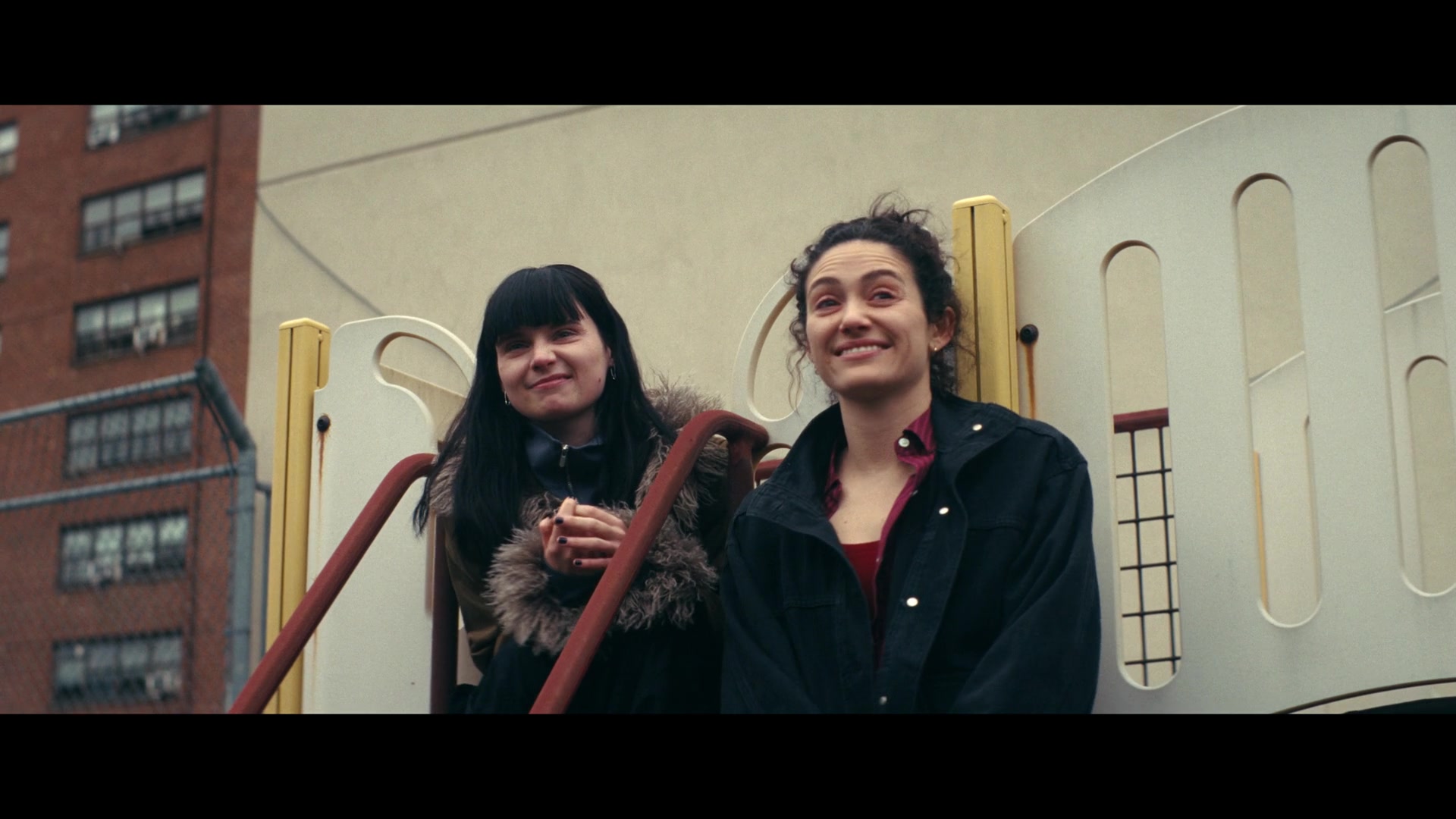 Furious_S01E06_They_Make_a_Noise_Like_Feathers_1080p_ERW_002821.jpg