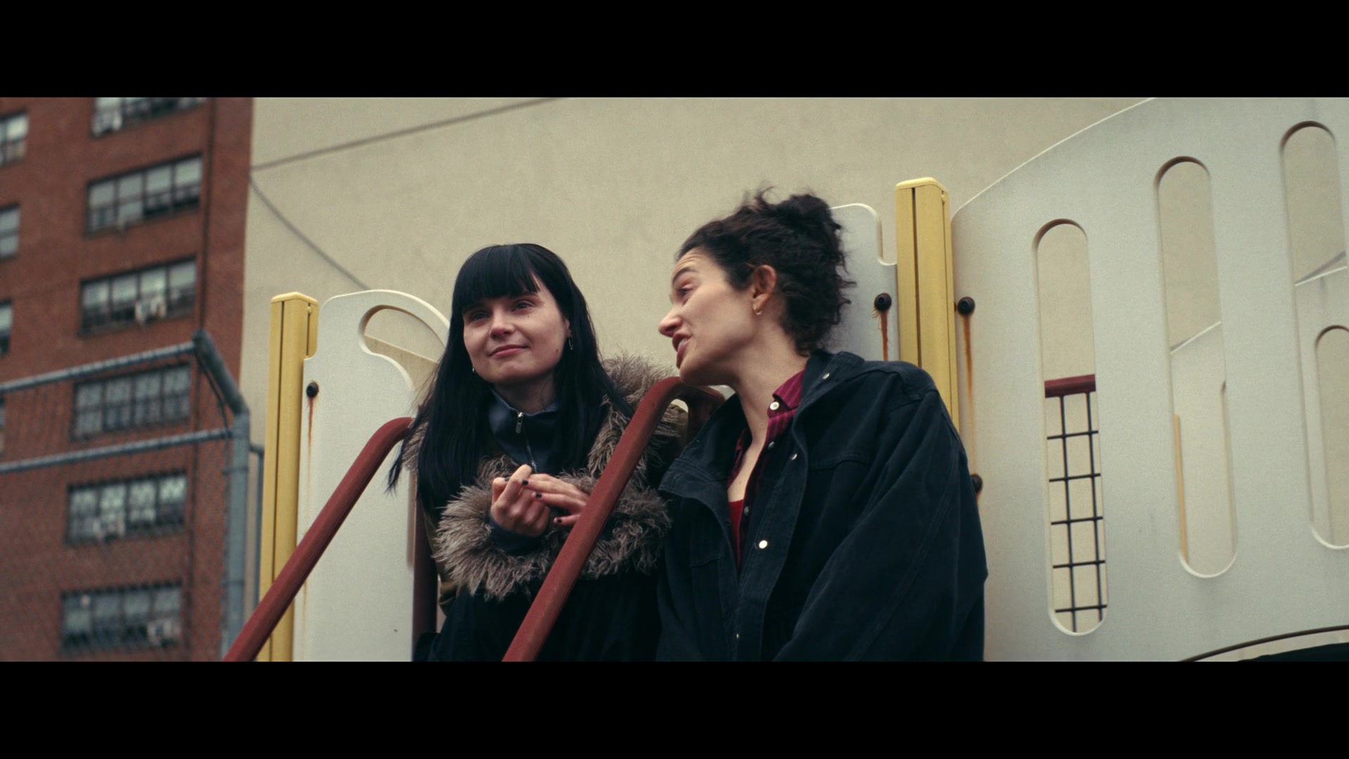 Furious_S01E06_They_Make_a_Noise_Like_Feathers_1080p_ERW_002825.jpg
