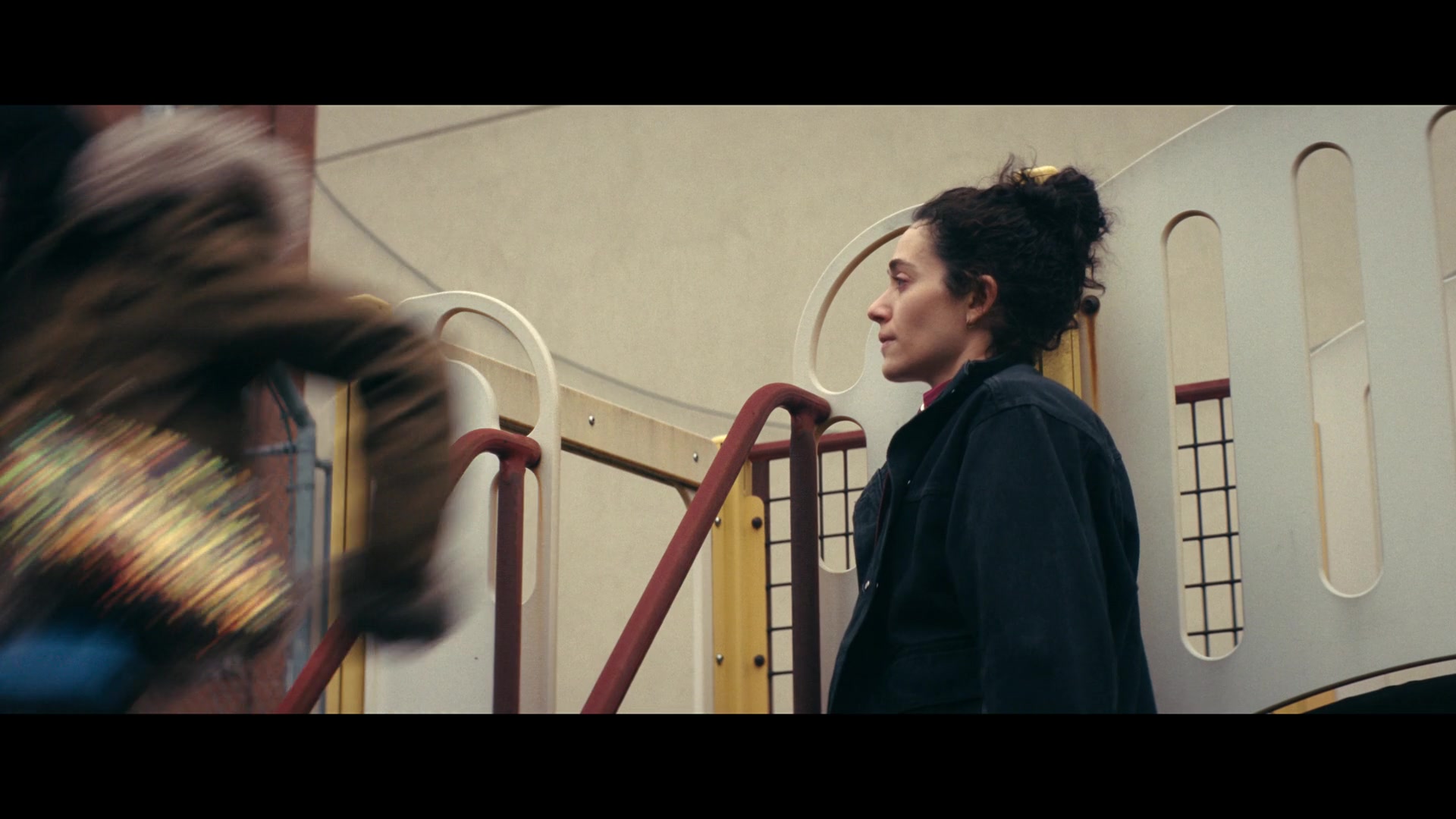 Furious_S01E06_They_Make_a_Noise_Like_Feathers_1080p_ERW_002944.jpg