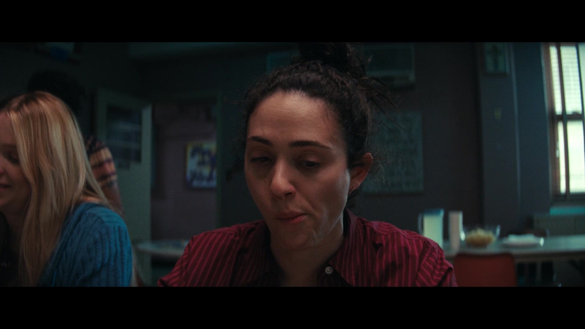 Furious_S01E06_They_Make_a_Noise_Like_Feathers_1080p_ERW_003068.jpg