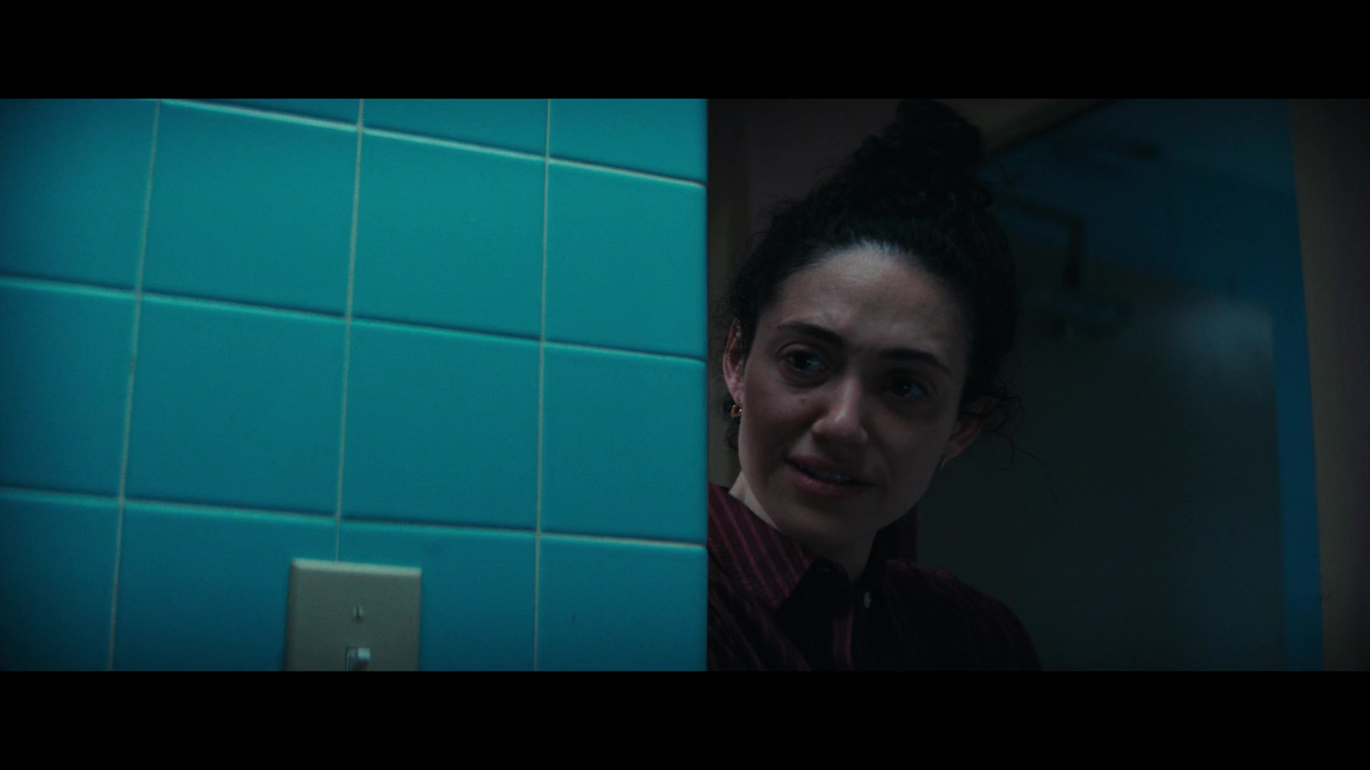 Furious_S01E06_They_Make_a_Noise_Like_Feathers_1080p_ERW_003656.jpg Furious_S01E06_They_Make_a_Noise_Like_Feathers_1080p_ERW_003656.jpg