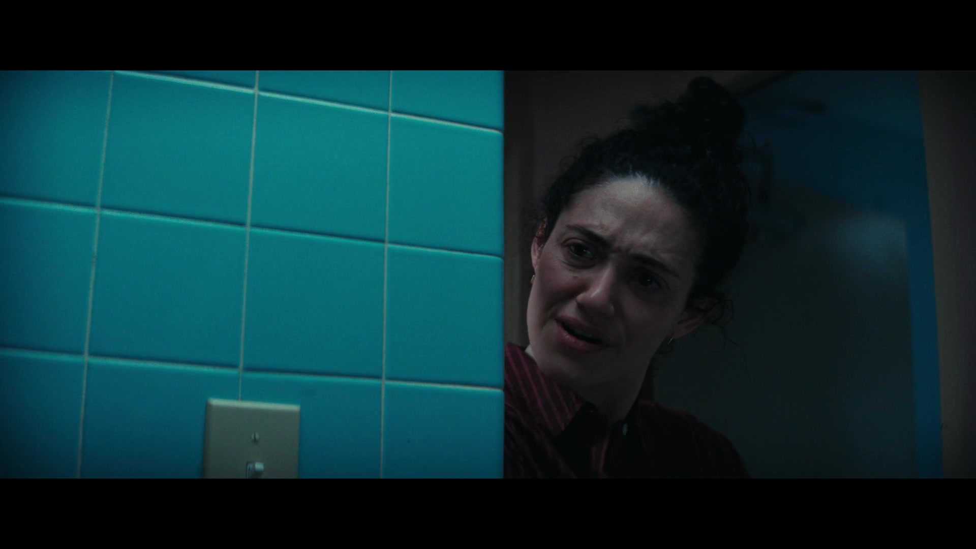 Furious_S01E06_They_Make_a_Noise_Like_Feathers_1080p_ERW_003662.jpg