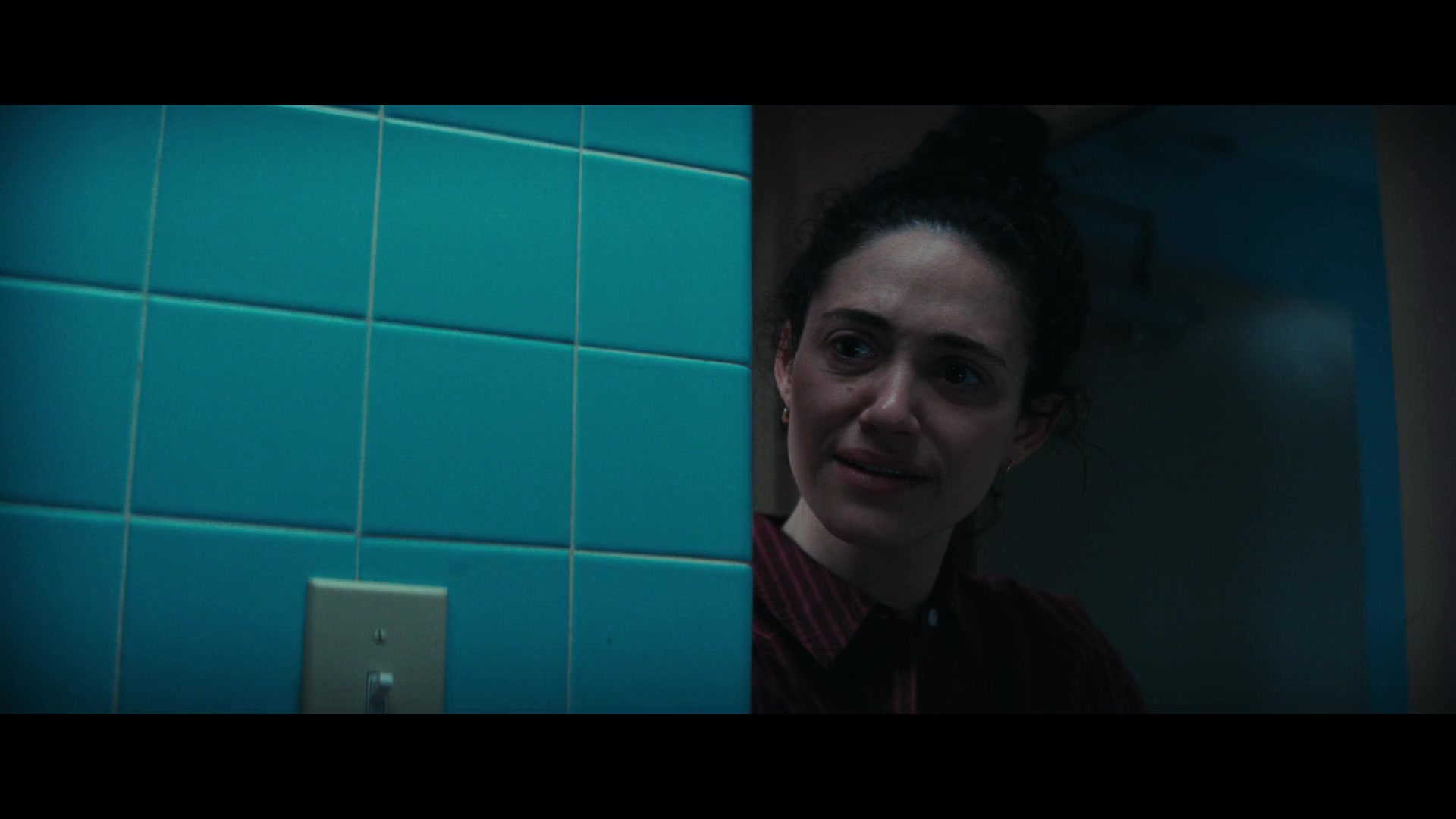 Furious_S01E06_They_Make_a_Noise_Like_Feathers_1080p_ERW_003682.jpg