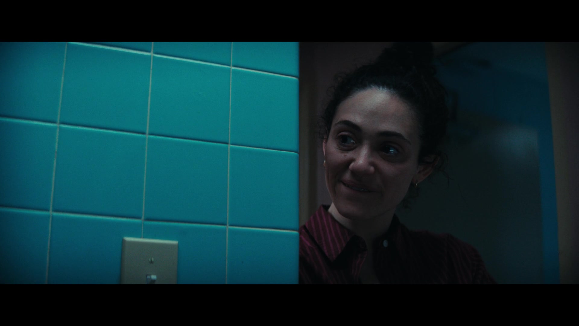 Furious_S01E06_They_Make_a_Noise_Like_Feathers_1080p_ERW_003723.jpg