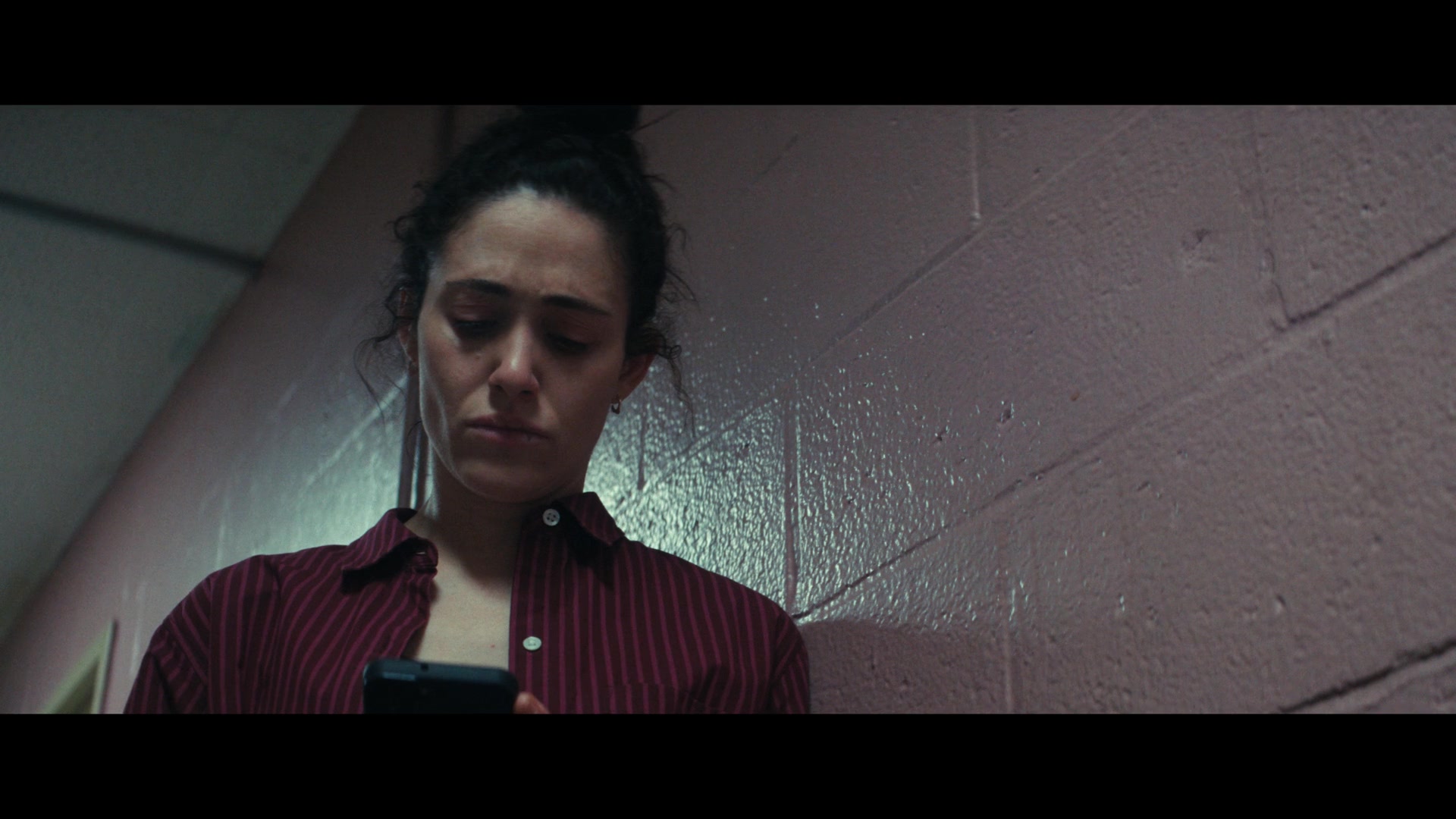 Furious_S01E06_They_Make_a_Noise_Like_Feathers_1080p_ERW_004566.jpg Furious_S01E06_They_Make_a_Noise_Like_Feathers_1080p_ERW_004566.jpg