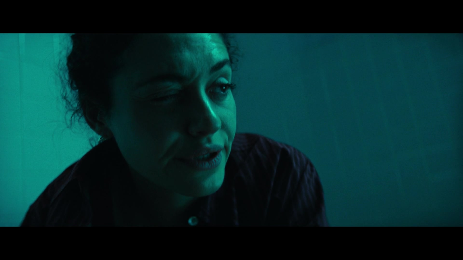 Furious_S01E06_They_Make_a_Noise_Like_Feathers_1080p_ERW_005924.jpg