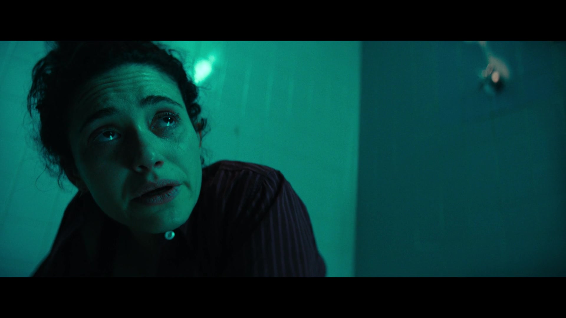 Furious_S01E06_They_Make_a_Noise_Like_Feathers_1080p_ERW_006077.jpg
