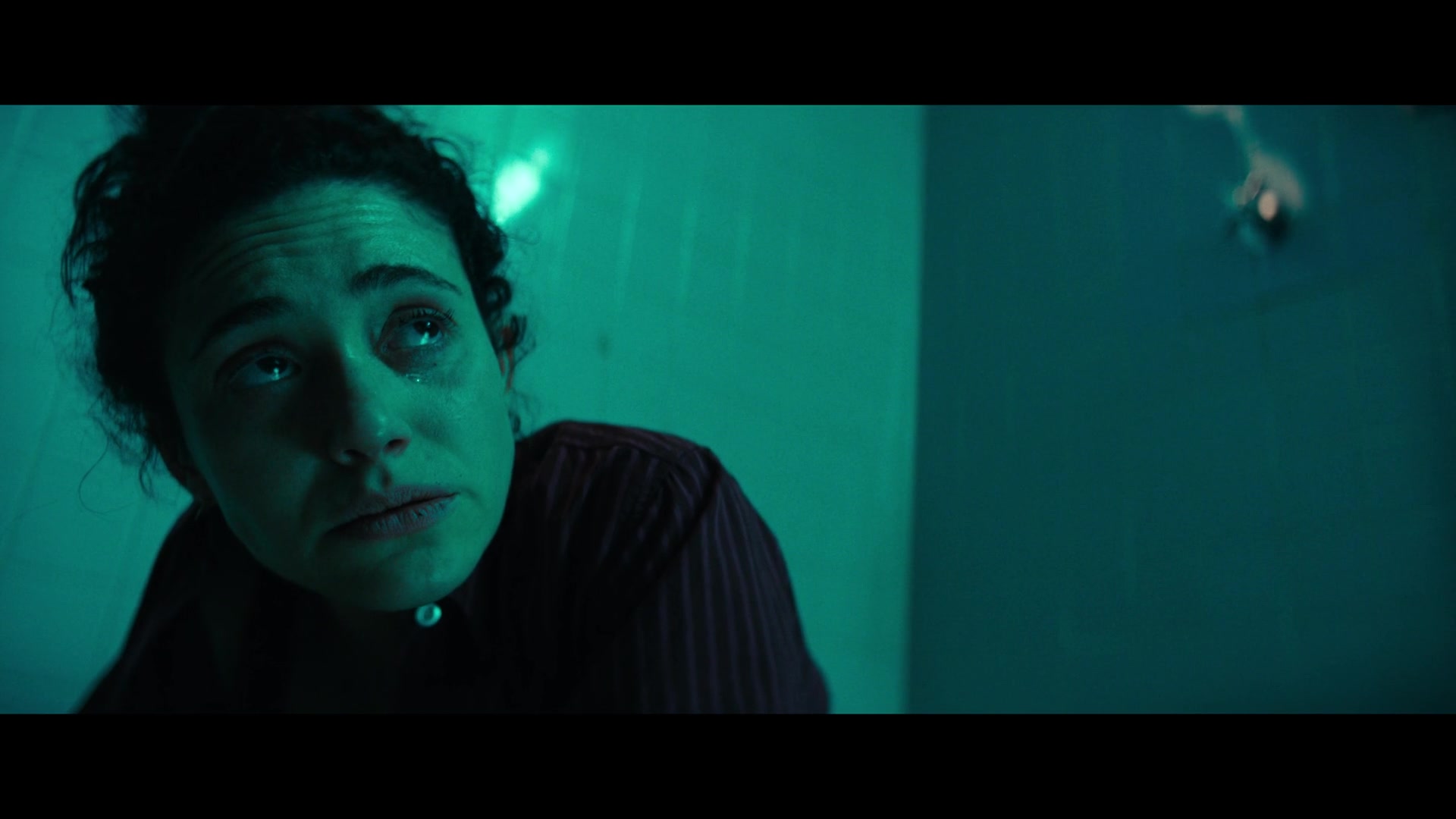 Furious_S01E06_They_Make_a_Noise_Like_Feathers_1080p_ERW_006083.jpg