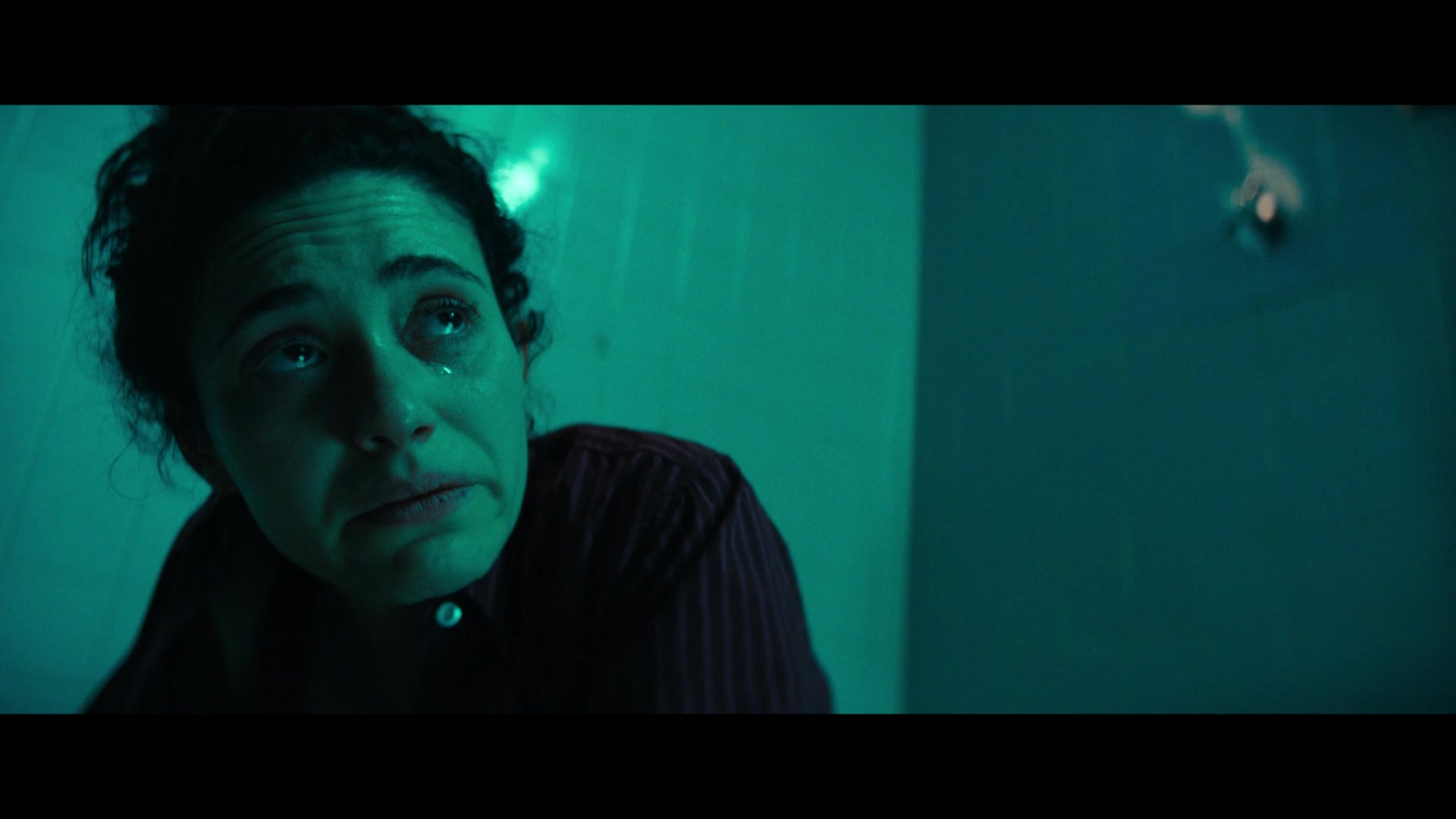 Furious_S01E06_They_Make_a_Noise_Like_Feathers_1080p_ERW_006088.jpg Furious_S01E06_They_Make_a_Noise_Like_Feathers_1080p_ERW_006088.jpg
