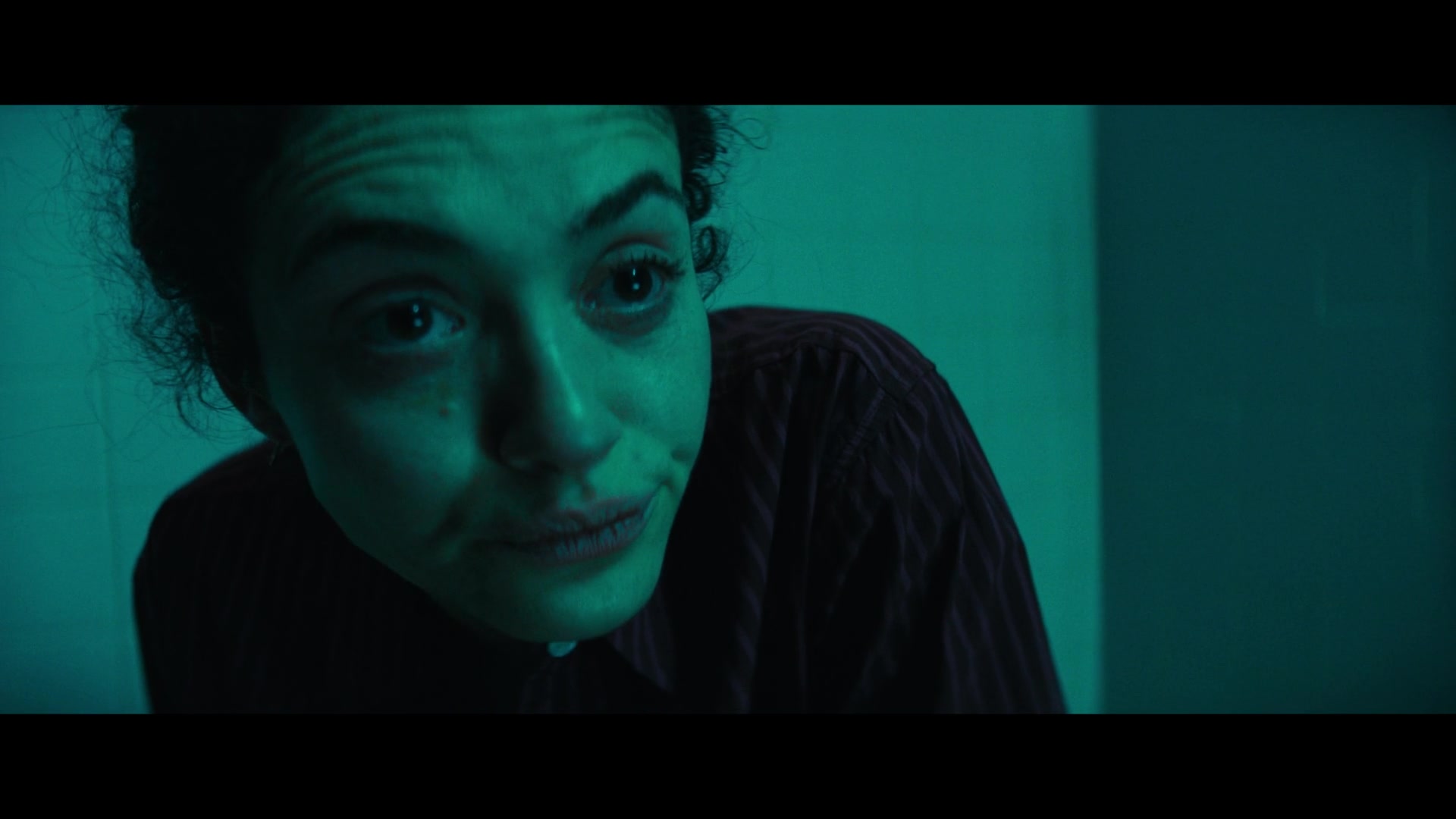Furious_S01E06_They_Make_a_Noise_Like_Feathers_1080p_ERW_006414.jpg
