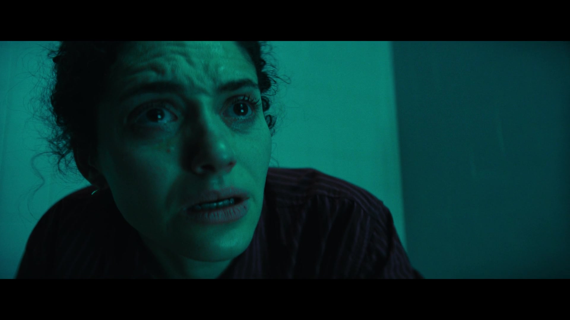 Furious_S01E06_They_Make_a_Noise_Like_Feathers_1080p_ERW_006487.jpg