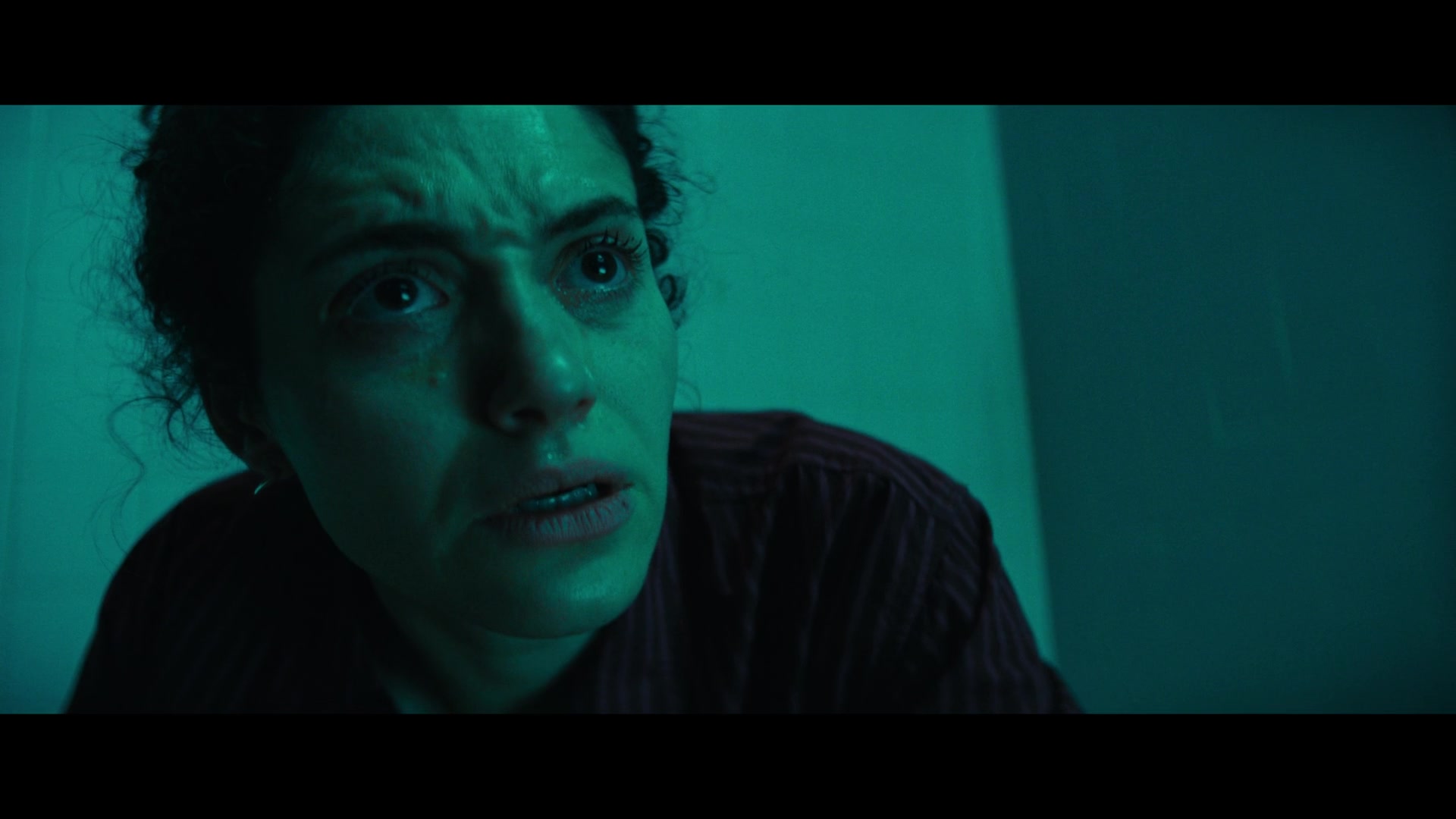 Furious_S01E06_They_Make_a_Noise_Like_Feathers_1080p_ERW_006521.jpg