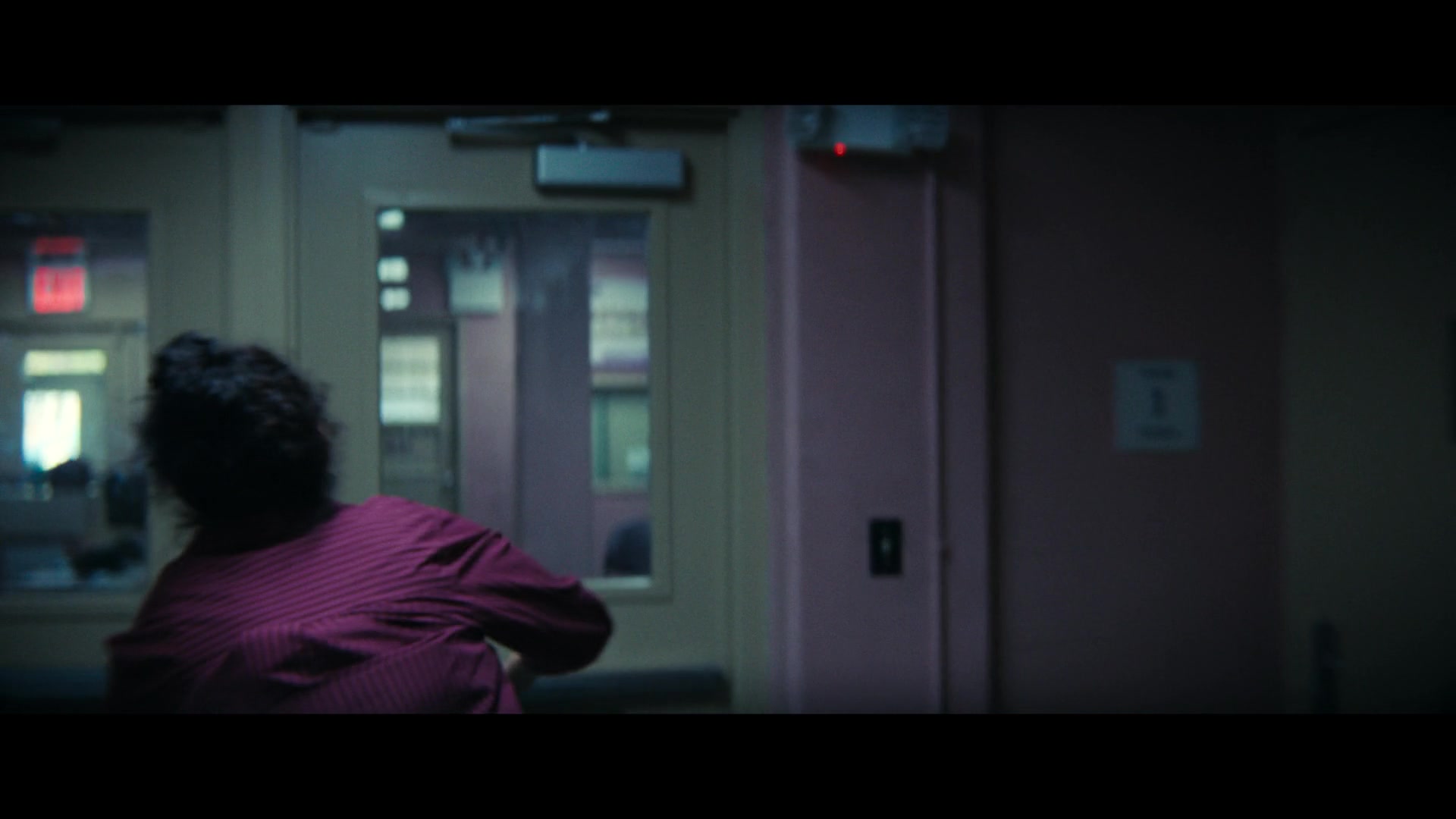 Furious_S01E06_They_Make_a_Noise_Like_Feathers_1080p_ERW_006758.jpg