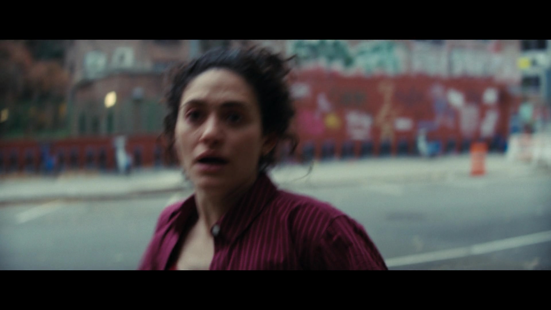 Furious_S01E06_They_Make_a_Noise_Like_Feathers_1080p_ERW_006792.jpg