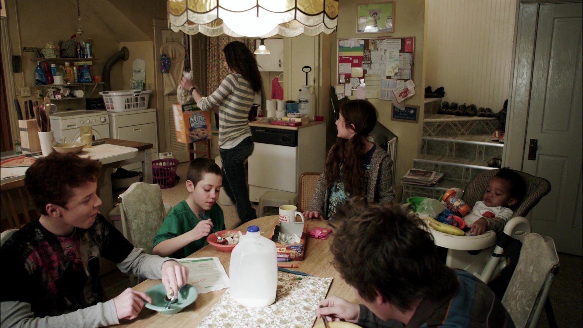 Shameless_US_S01E01_1080p_ERW_000547.jpg