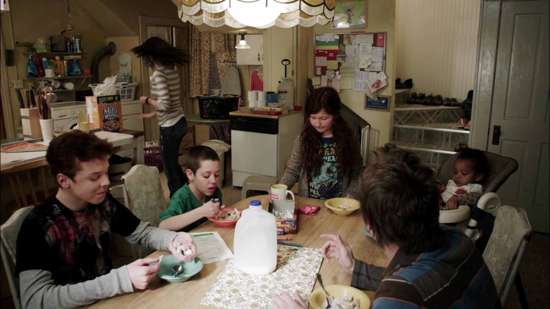 Shameless_US_S01E01_1080p_ERW_000550.jpg