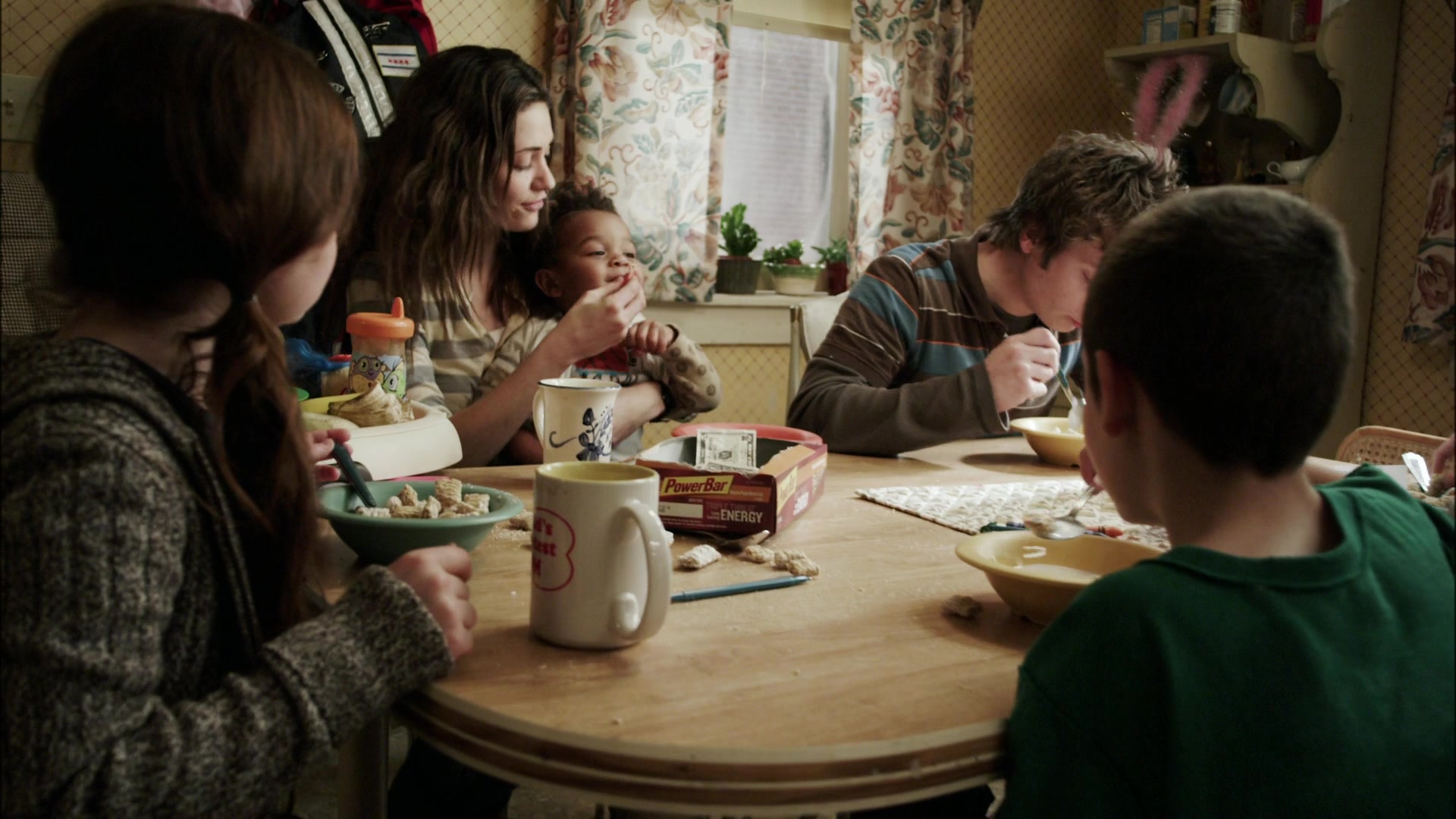 Shameless_US_S01E01_1080p_ERW_000580.jpg