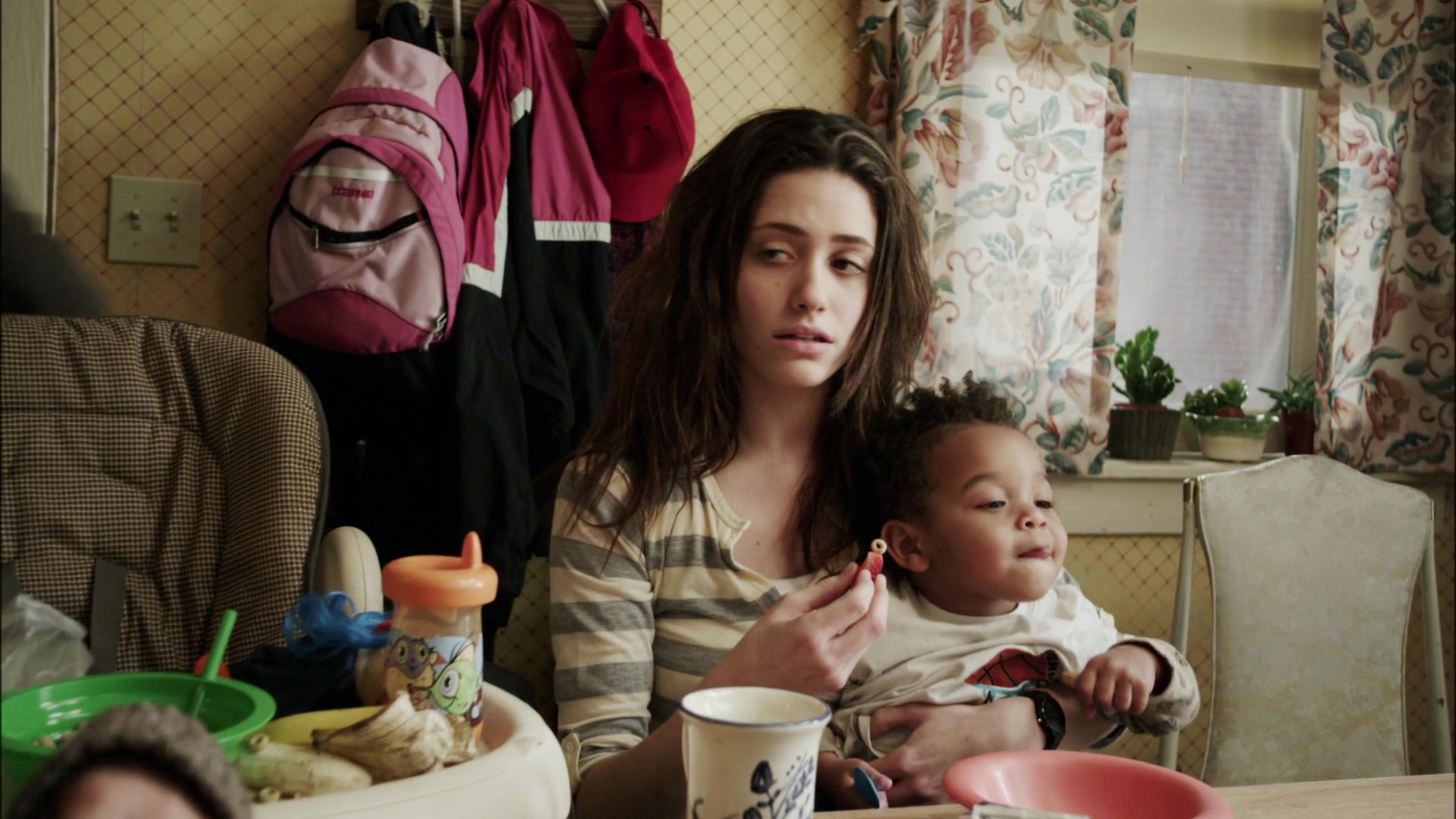 Shameless_US_S01E01_1080p_ERW_000606.jpg