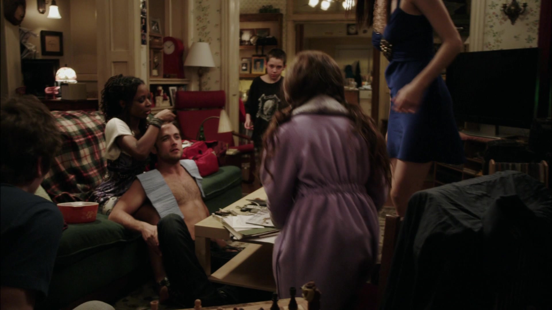 Shameless_US_S01E01_1080p_ERW_001792.jpg
