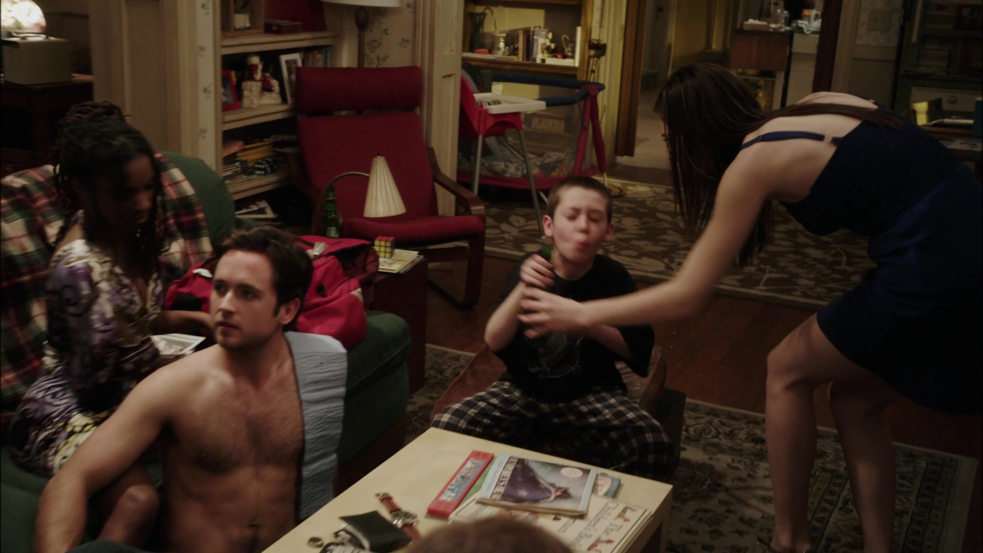 Shameless_US_S01E01_1080p_ERW_001948.jpg