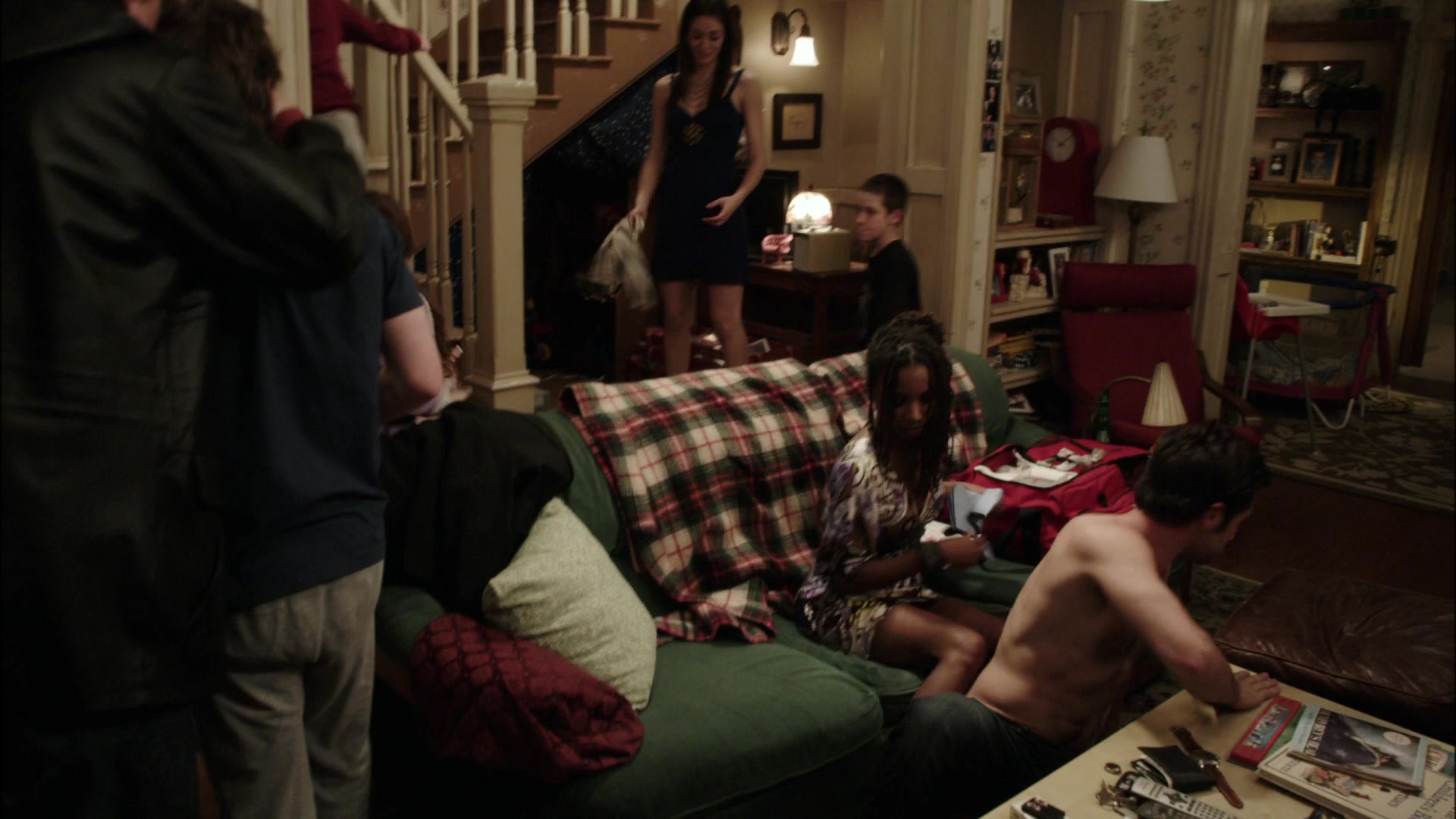 Shameless_US_S01E01_1080p_ERW_001993.jpg