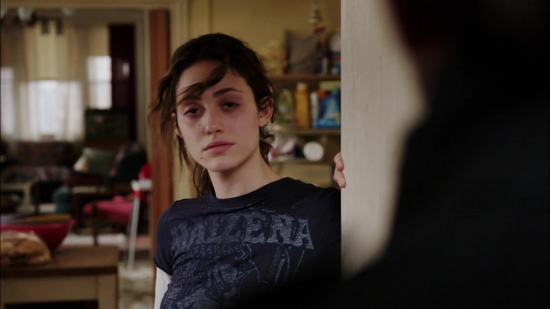 Shameless_US_S01E01_1080p_ERW_003218.jpg