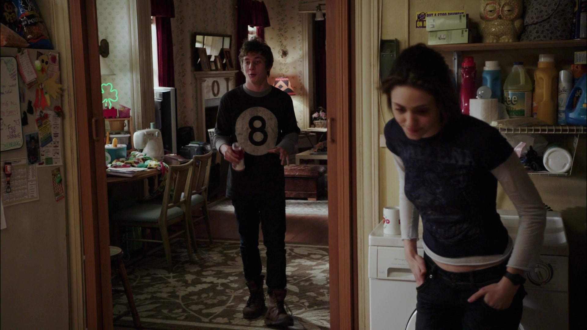 Shameless_US_S01E01_1080p_ERW_003367.jpg
