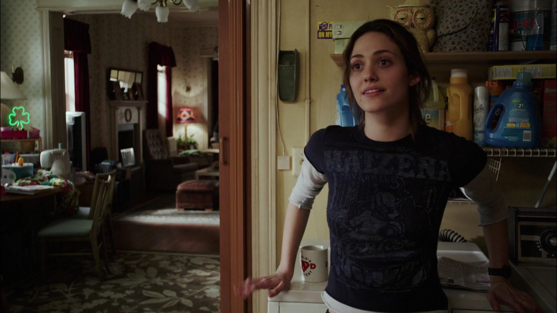 Shameless_US_S01E01_1080p_ERW_003381.jpg