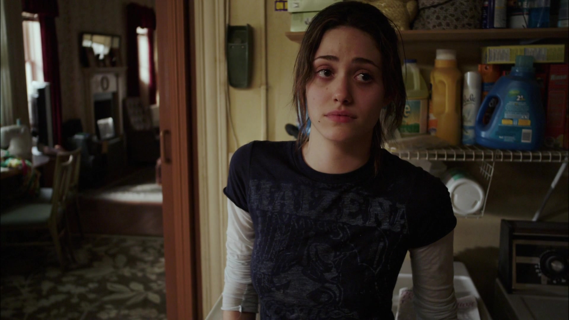 Shameless_US_S01E01_1080p_ERW_003428.jpg