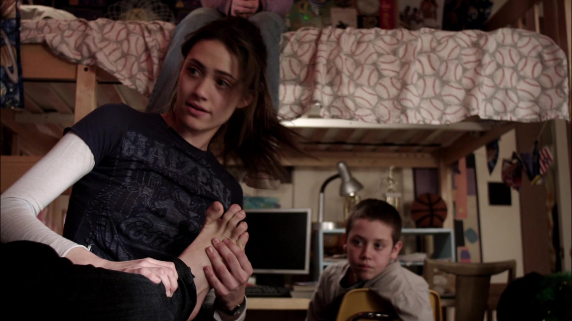 Shameless_US_S01E01_1080p_ERW_003852.jpg