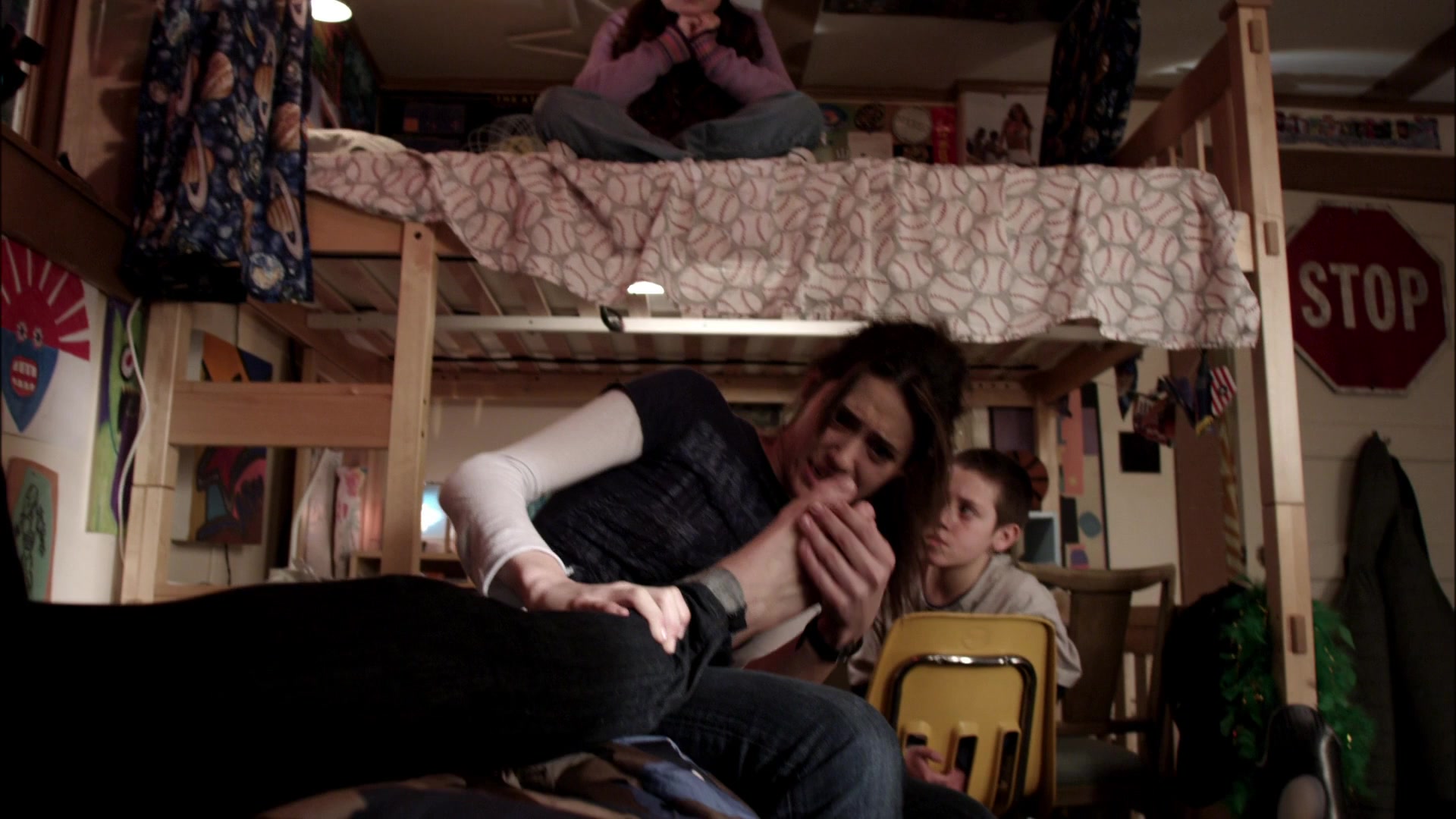 Shameless_US_S01E01_1080p_ERW_003870.jpg