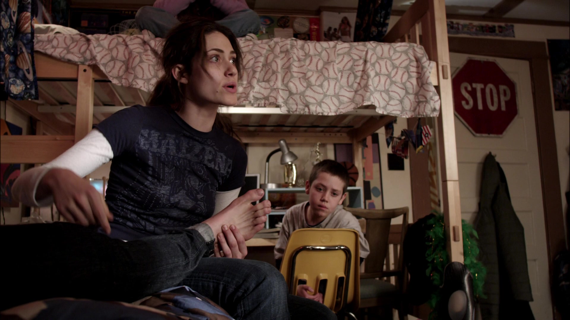Shameless_US_S01E01_1080p_ERW_003878.jpg