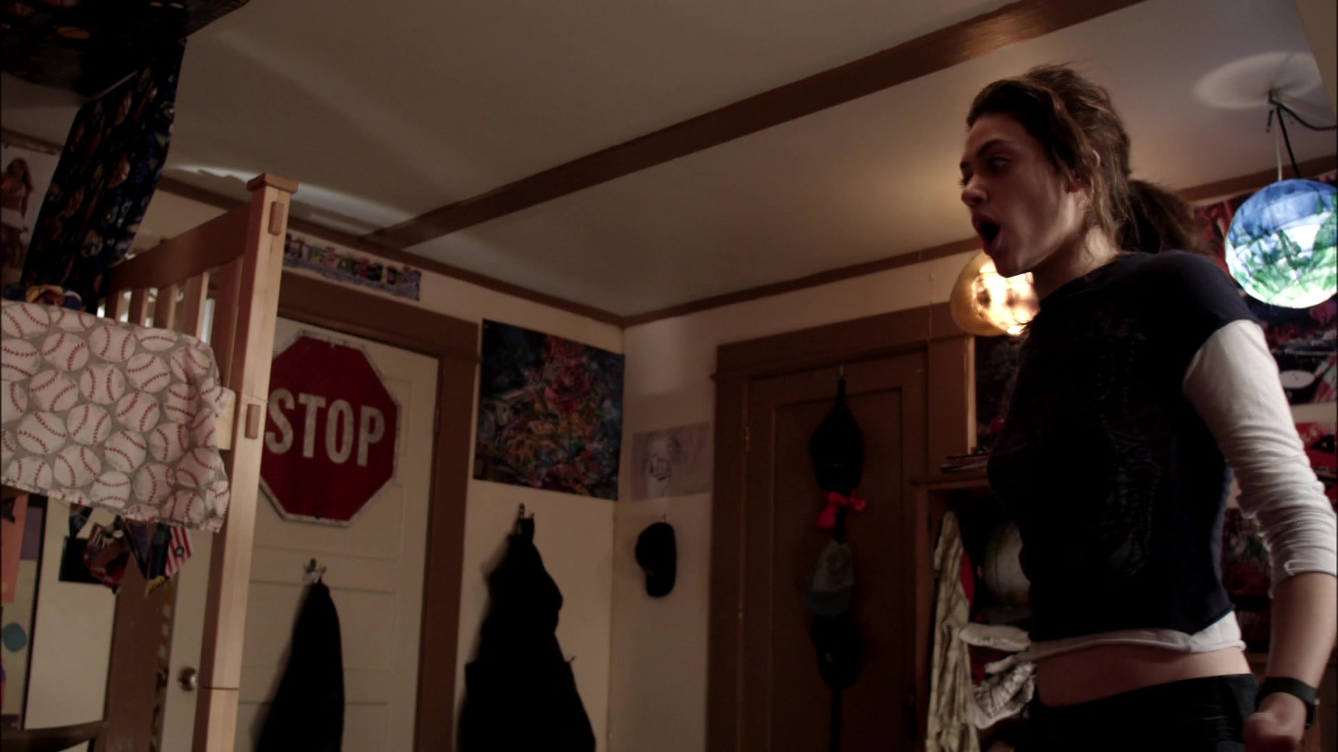 Shameless_US_S01E01_1080p_ERW_003963.jpg