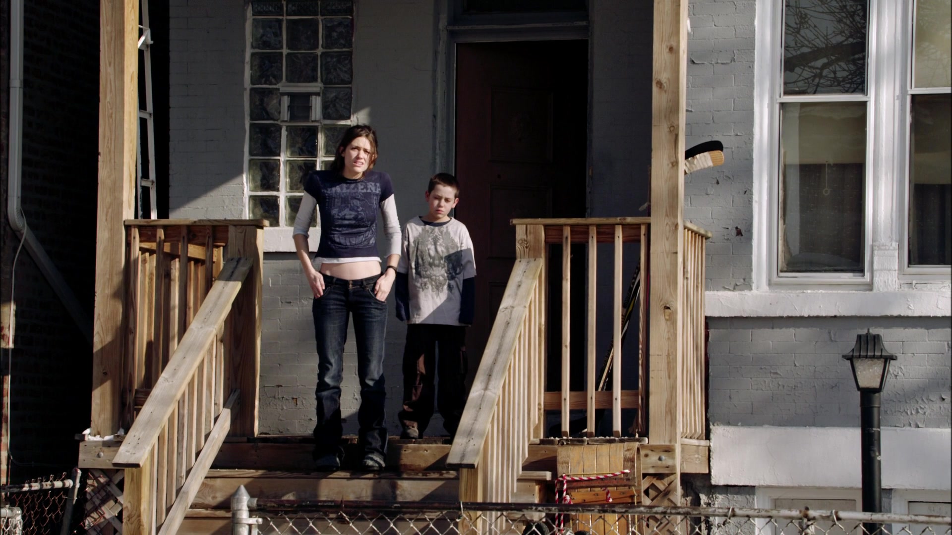 Shameless_US_S01E01_1080p_ERW_004008.jpg