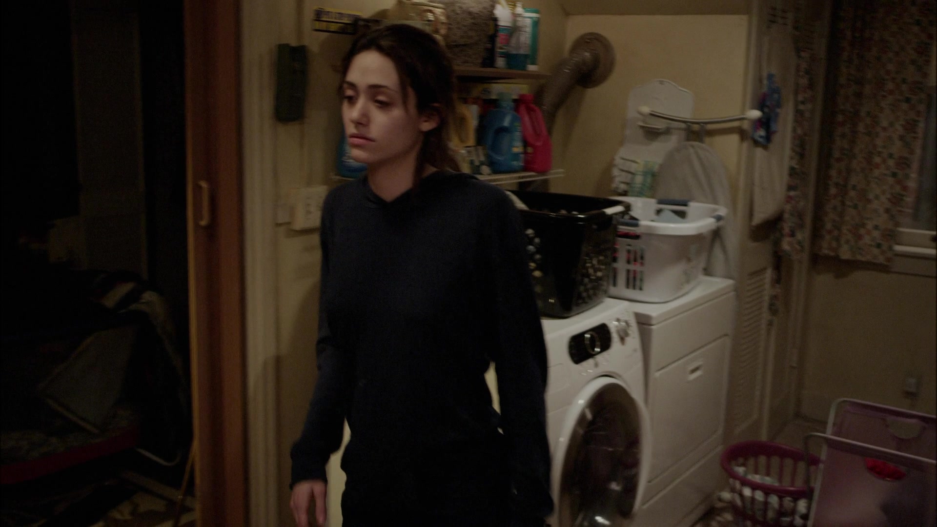 Shameless_US_S01E01_1080p_ERW_004607.jpg