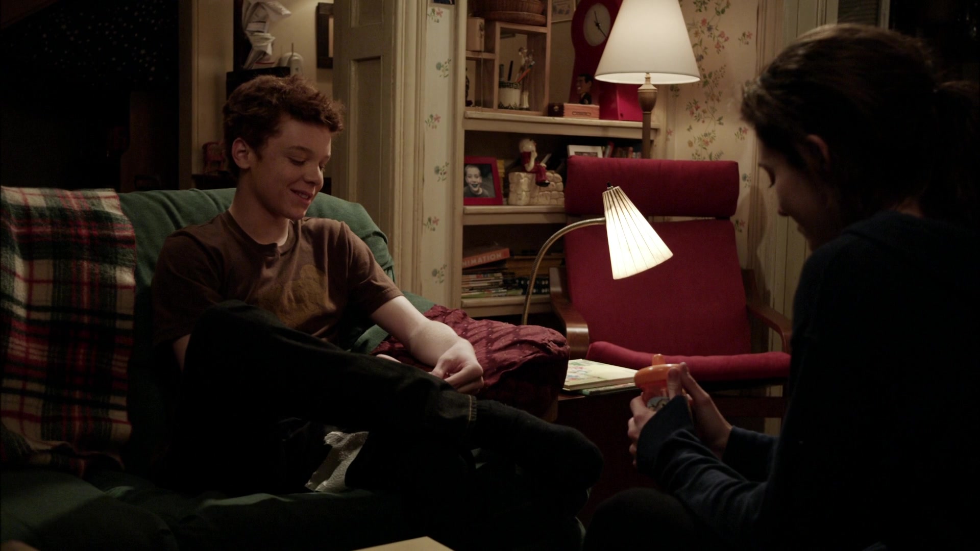 Shameless_US_S01E01_1080p_ERW_004669.jpg