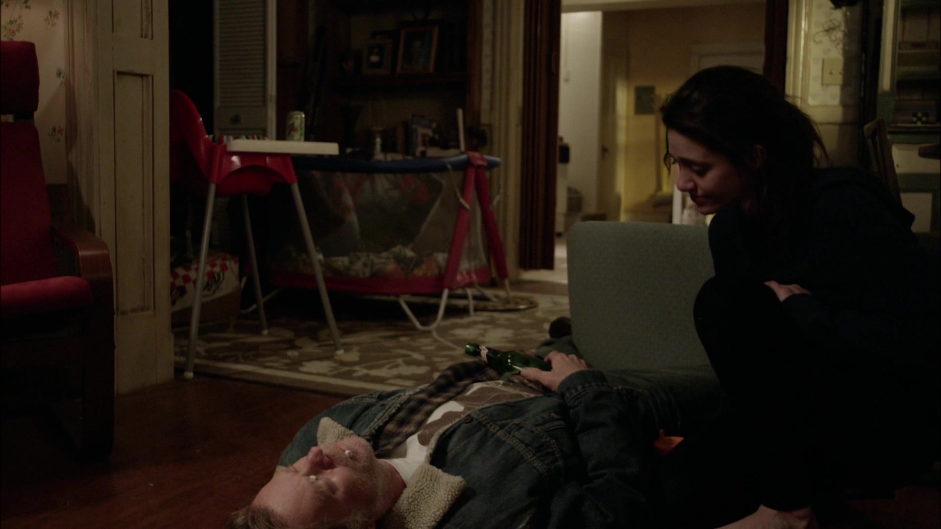 Shameless_US_S01E01_1080p_ERW_004896.jpg