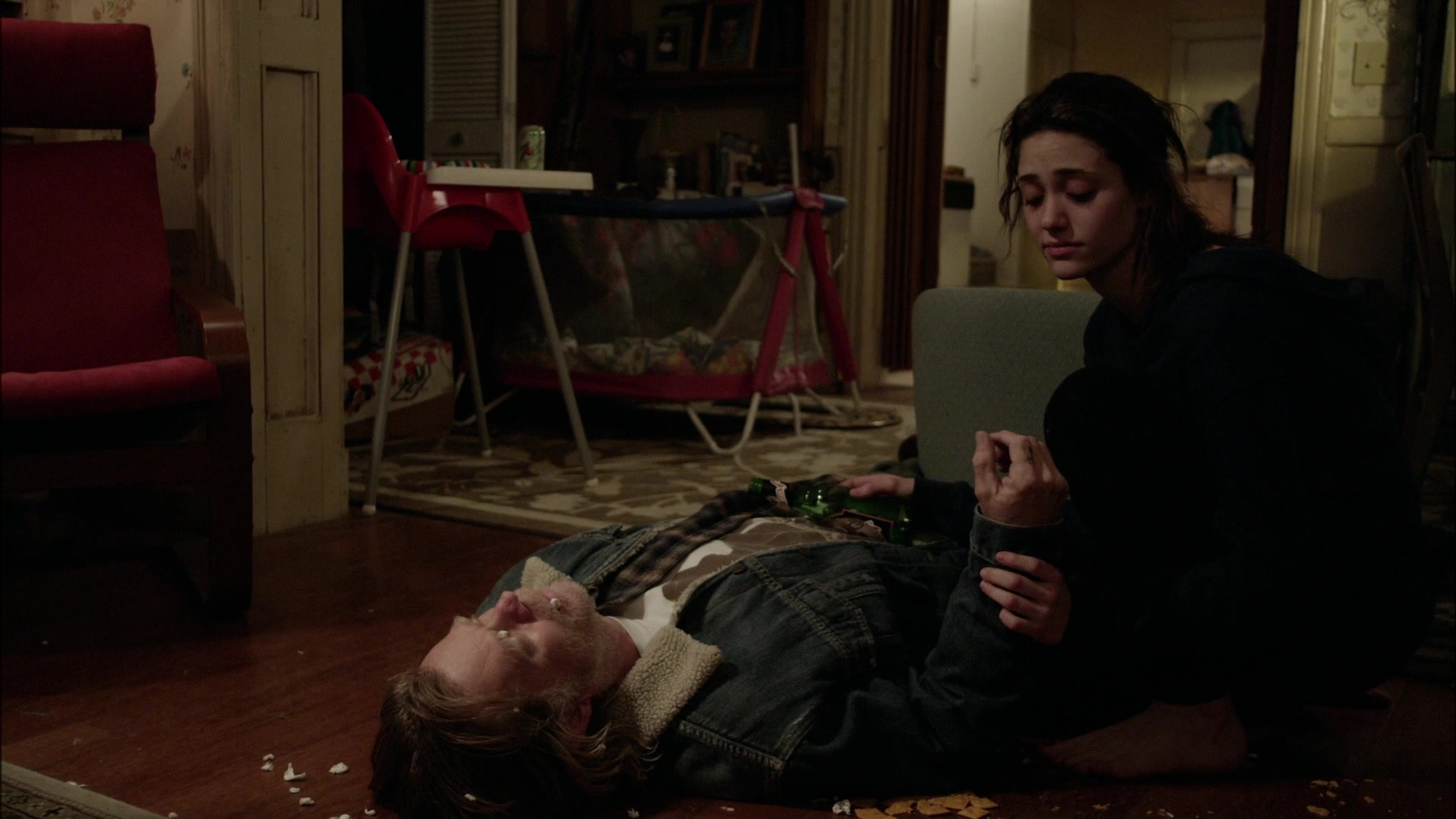Shameless_US_S01E01_1080p_ERW_004912.jpg
