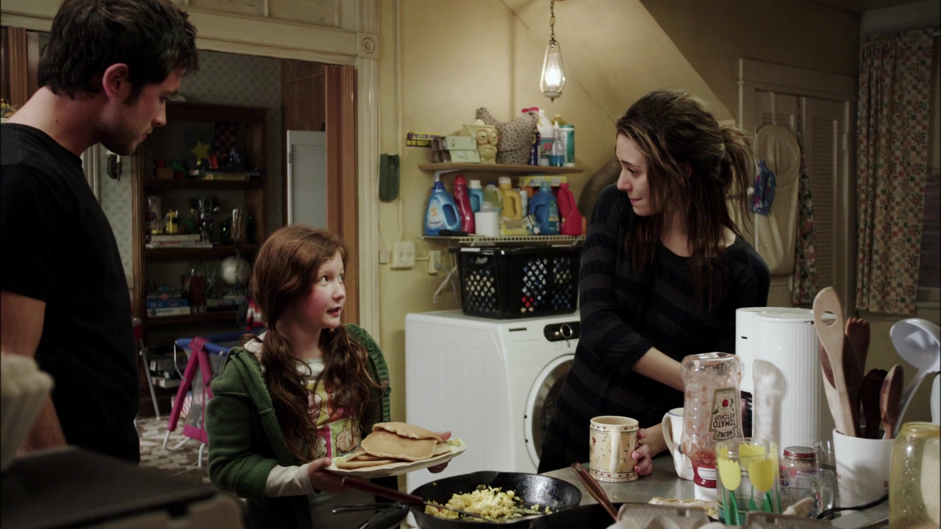 Shameless_US_S01E01_1080p_ERW_007725.jpg