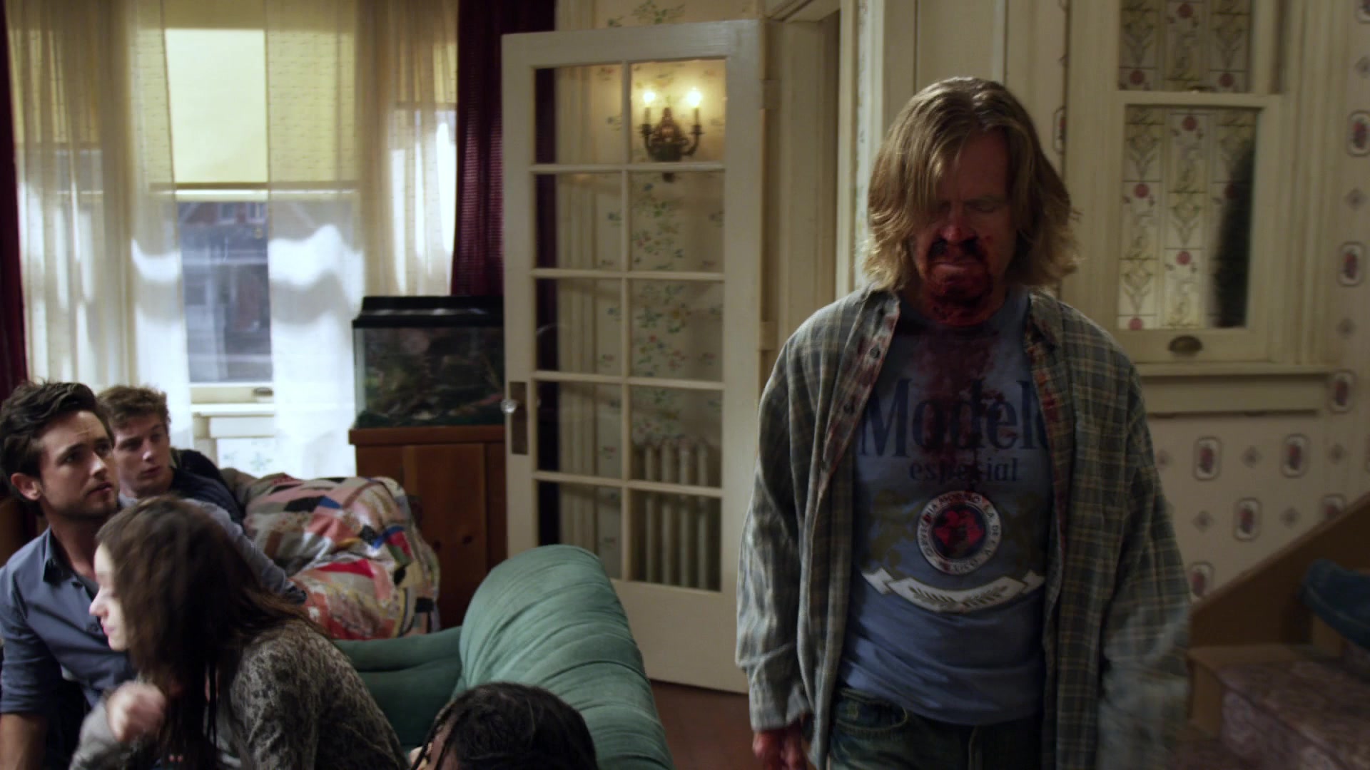 Shameless_US_S01E02_1080p_ERW_000660.jpg