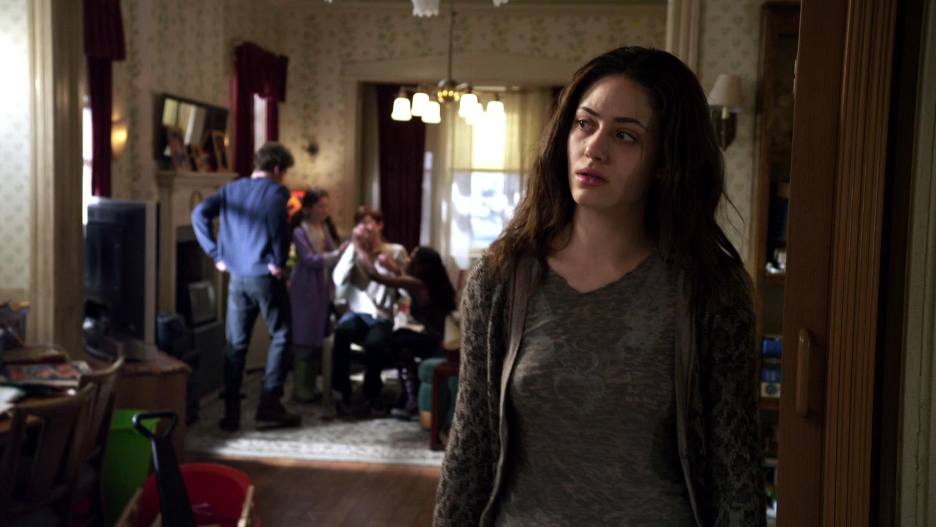 Shameless_US_S01E02_1080p_ERW_000849.jpg