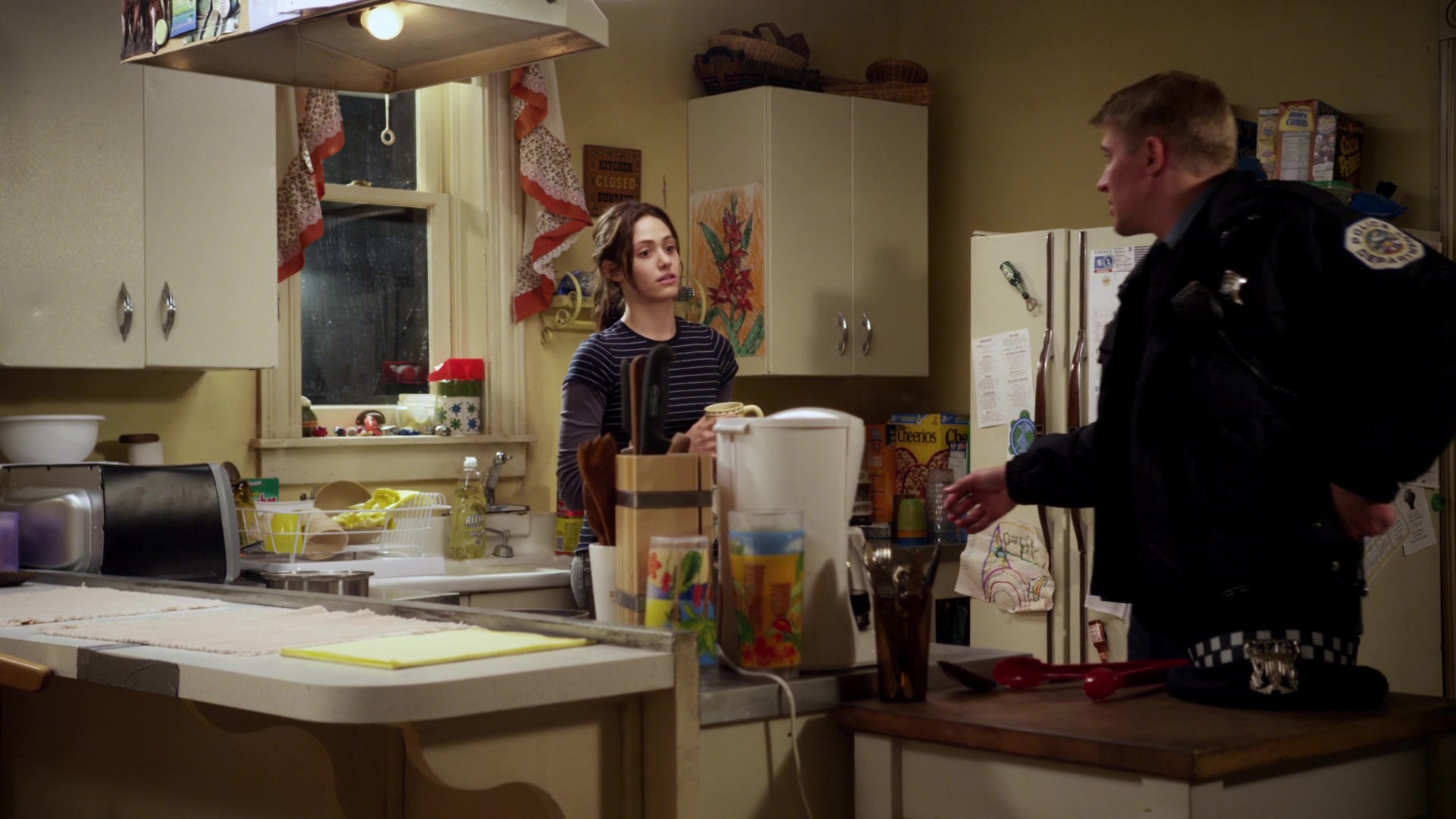 Shameless_US_S01E02_1080p_ERW_004011.jpg