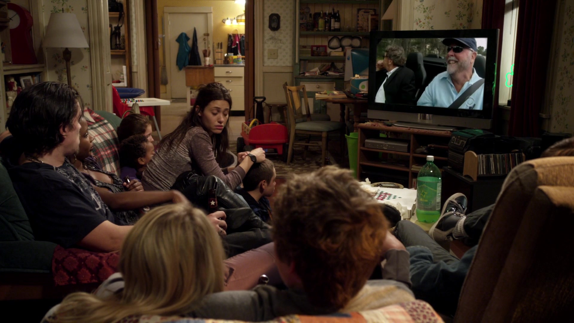 Shameless_US_S01E02_1080p_ERW_007138.jpg