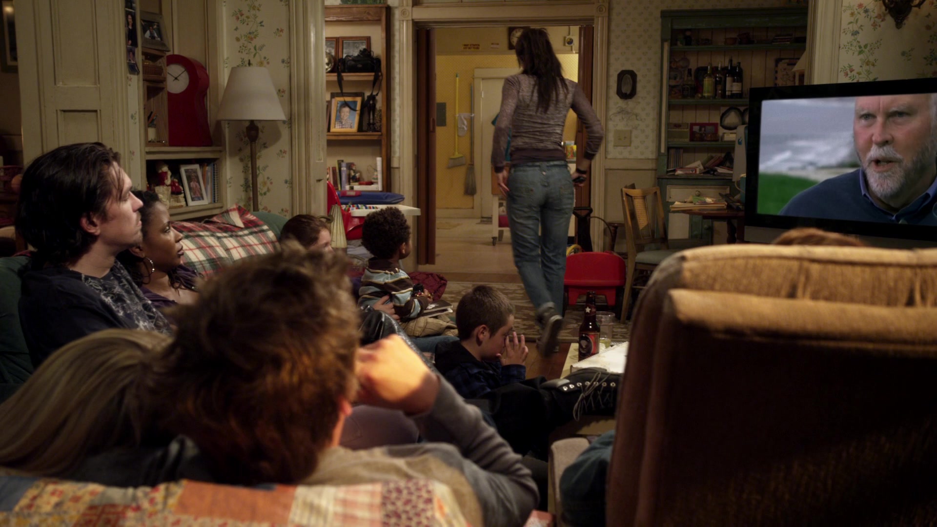 Shameless_US_S01E02_1080p_ERW_007184.jpg